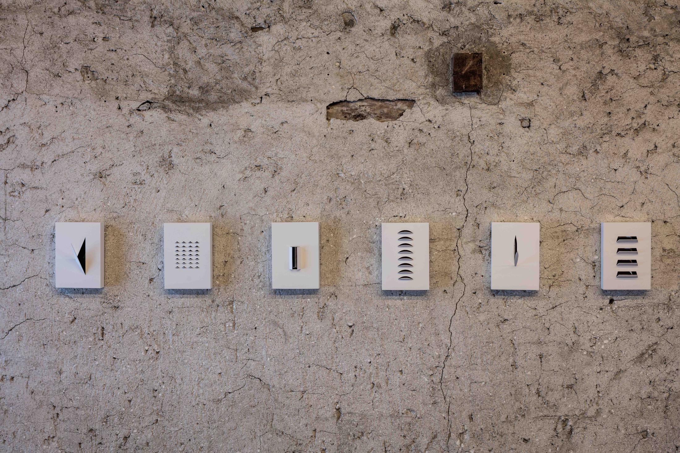 Exhibition View Li Gao Soloshow «Half and Half» at Stalla Madulain, Madulain, 2020 / Photo: Paulo Ricardo dos Santos Sousa / Courtesy: the artist and Stalla Madulain