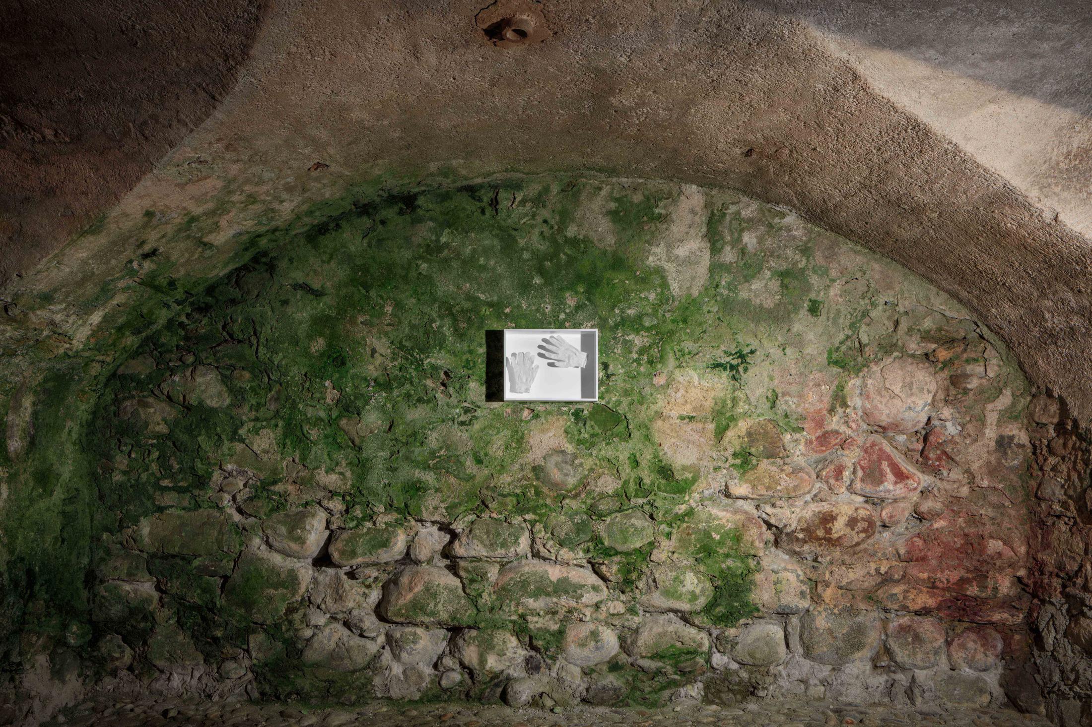 Exhibition View Li Gao Soloshow «Half and Half» at Stalla Madulain, Madulain, 2020 / Photo: Paulo Ricardo dos Santos Sousa / Courtesy: the artist and Stalla Madulain