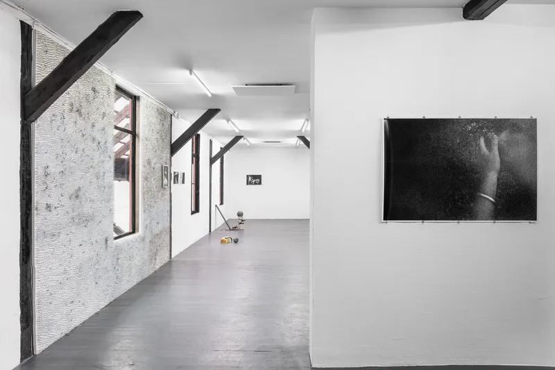 Exhibition View Duo Show «We Unleash Storms, Yet We Like the Sun» at Last Tango, Zurich, 2022-2023 / Photo: Kilian Bannwart / Courtesy: the artists and Last Tango