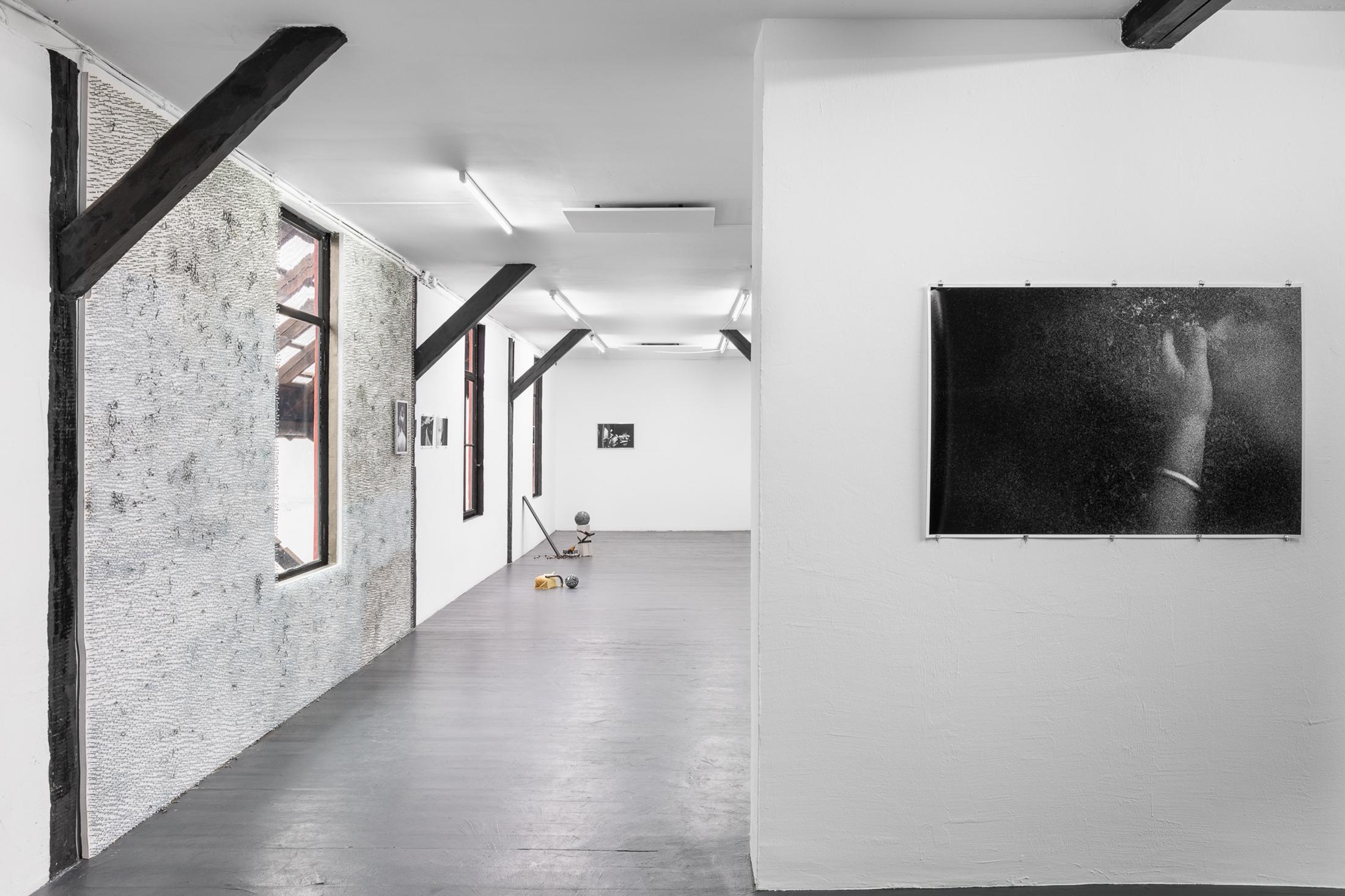 Exhibition View Duo Show «We Unleash Storms, Yet We Like the Sun» at Last Tango, Zurich, 2022-2023 / Photo: Kilian Bannwart / Courtesy: the artists and Last Tango