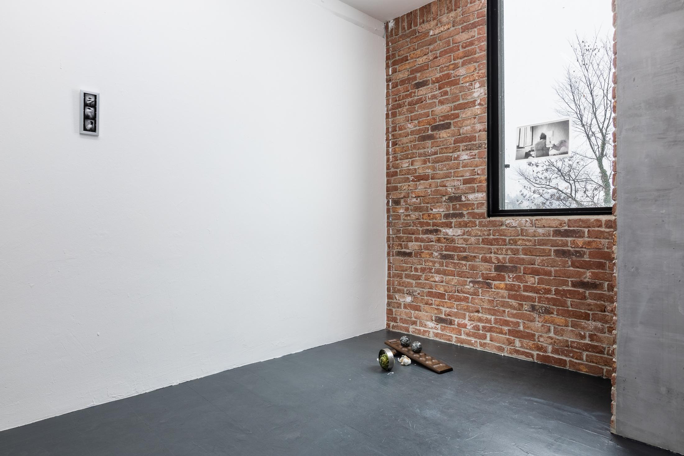 Exhibition View Duo Show «We Unleash Storms, Yet We Like the Sun» at Last Tango, Zurich, 2022-2023 / Photo: Kilian Bannwart / Courtesy: the artists and Last Tango