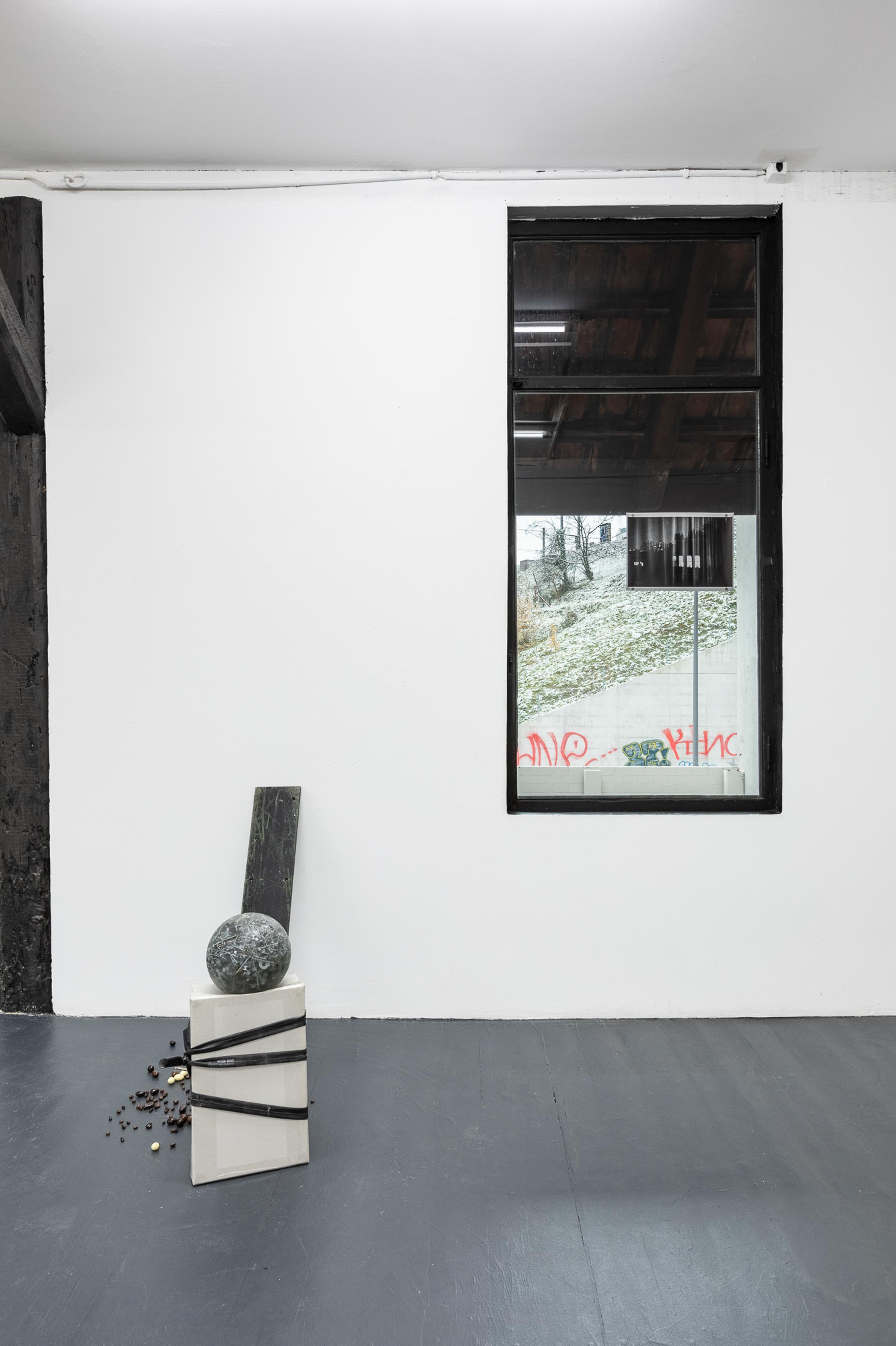 Exhibition View Duo Show «We Unleash Storms, Yet We Like the Sun» at Last Tango, Zurich, 2022-2023 / Photo: Kilian Bannwart / Courtesy: the artists and Last Tango