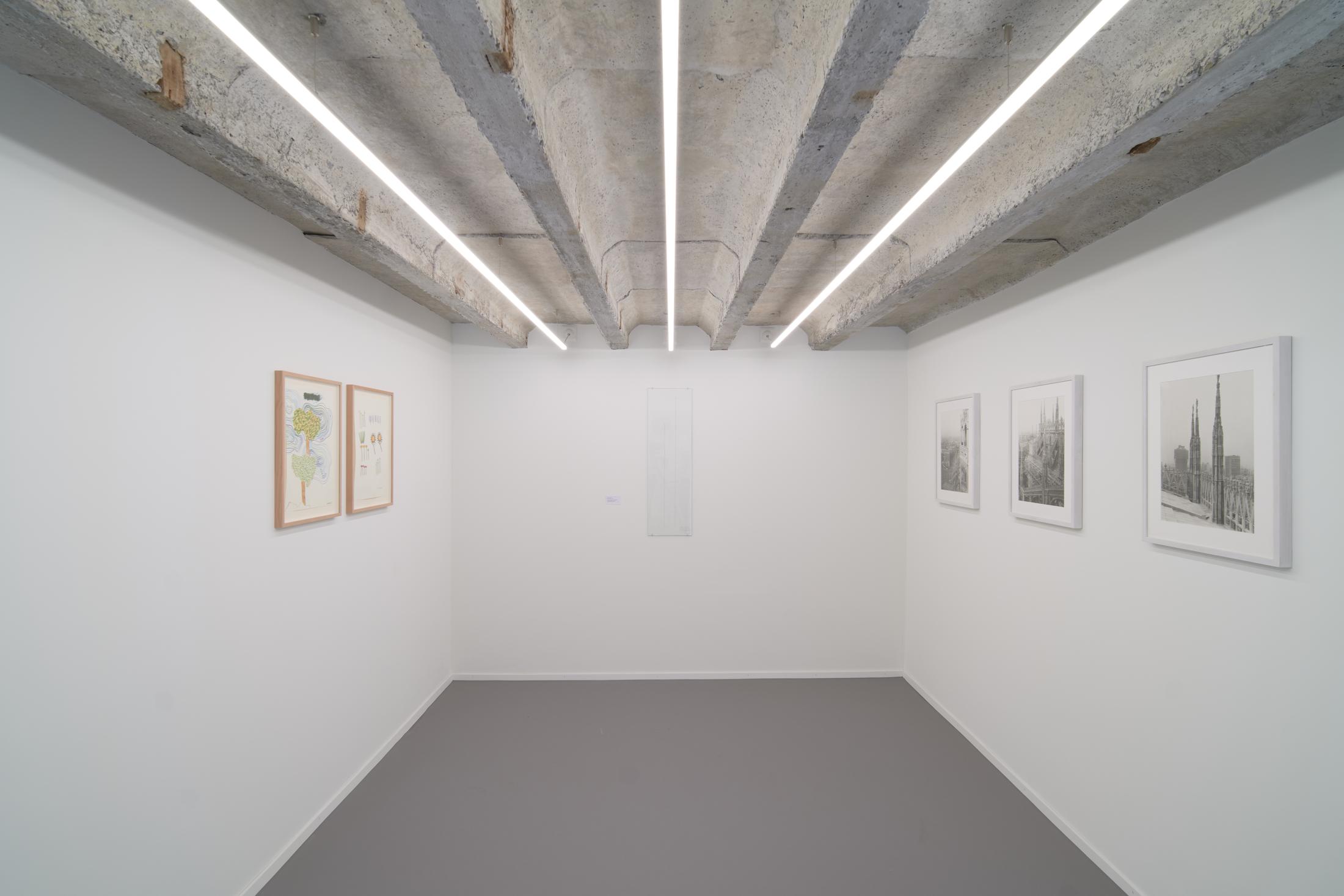 Exhibition View Group Show «Line Up» at Galerie Tschudi, Zurich, 2022 / Photo: Max Ehrengruber / Courtesy: the artists and Galerie Tschudi