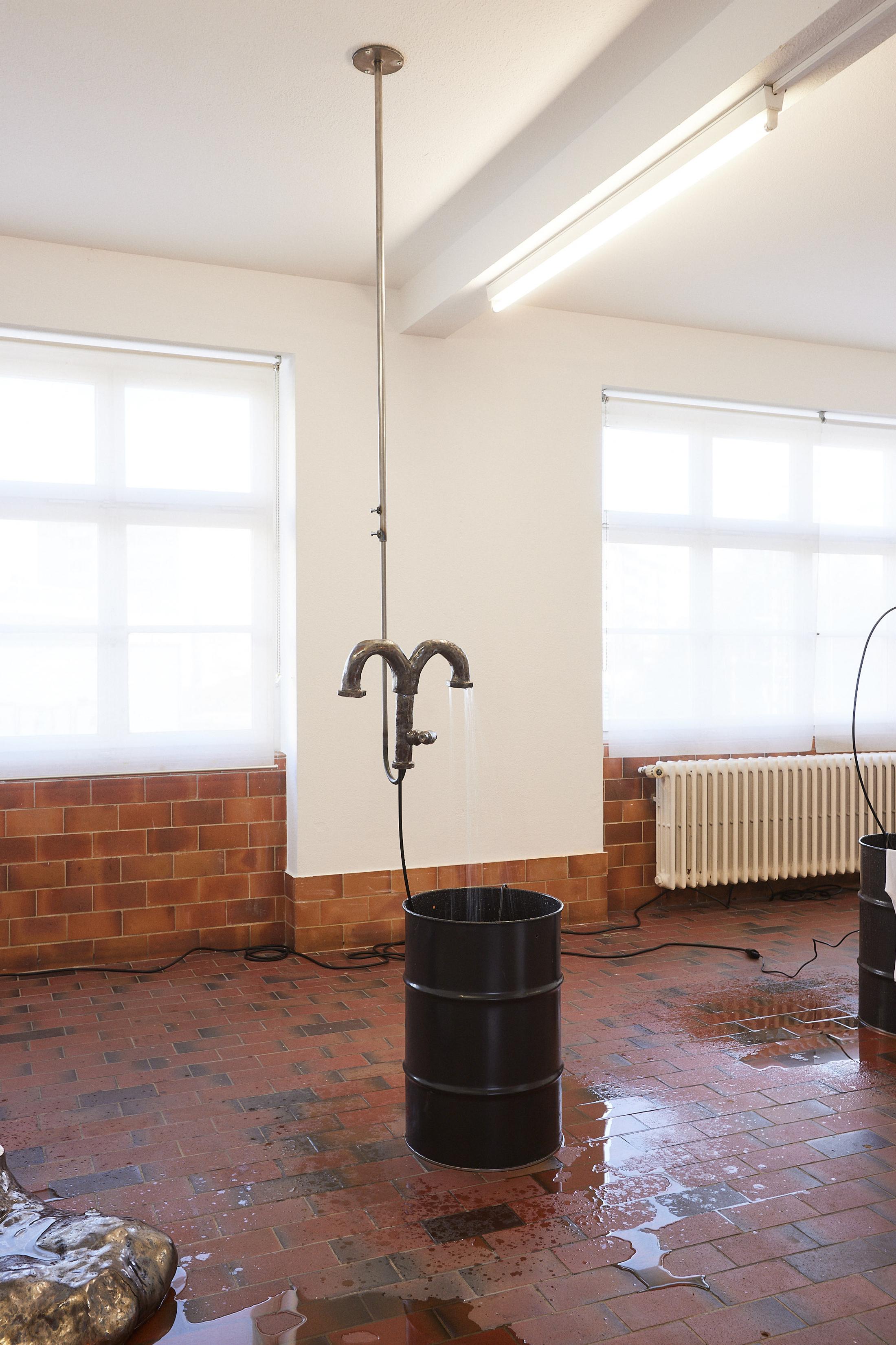 Exhibition View Lou Masduraud Solo Show «Wet Men» at Mayday, Basel, 2022 / Photo: Moritz Schermbach / Courtesy: the artist and Mayday