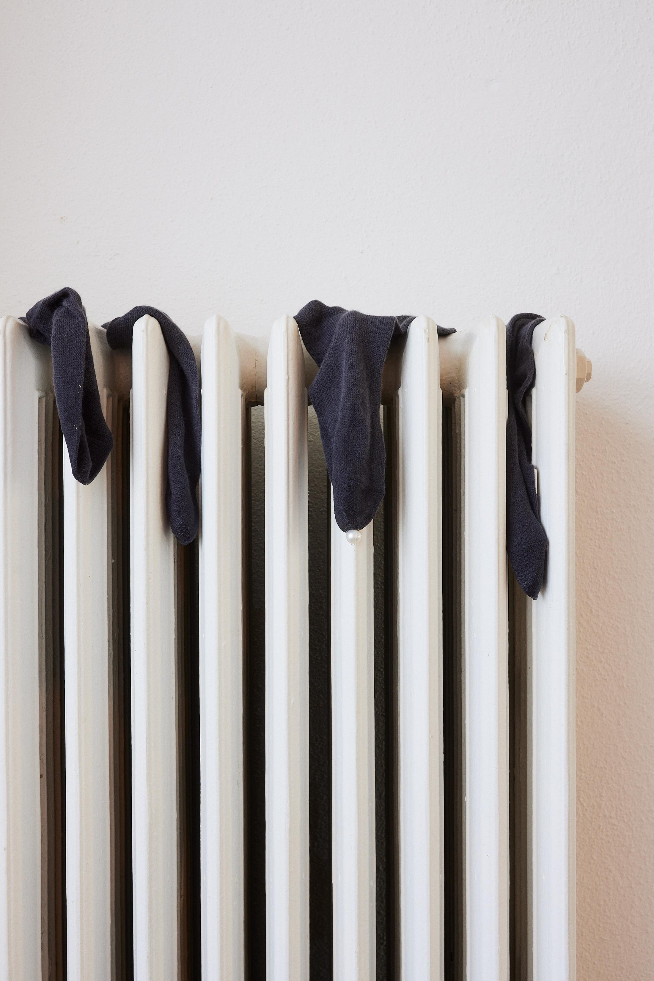 Exhibition View Lou Masduraud Solo Show «Wet Men» at Mayday, Basel, 2022 / Photo: Moritz Schermbach / Courtesy: the artist and Mayday