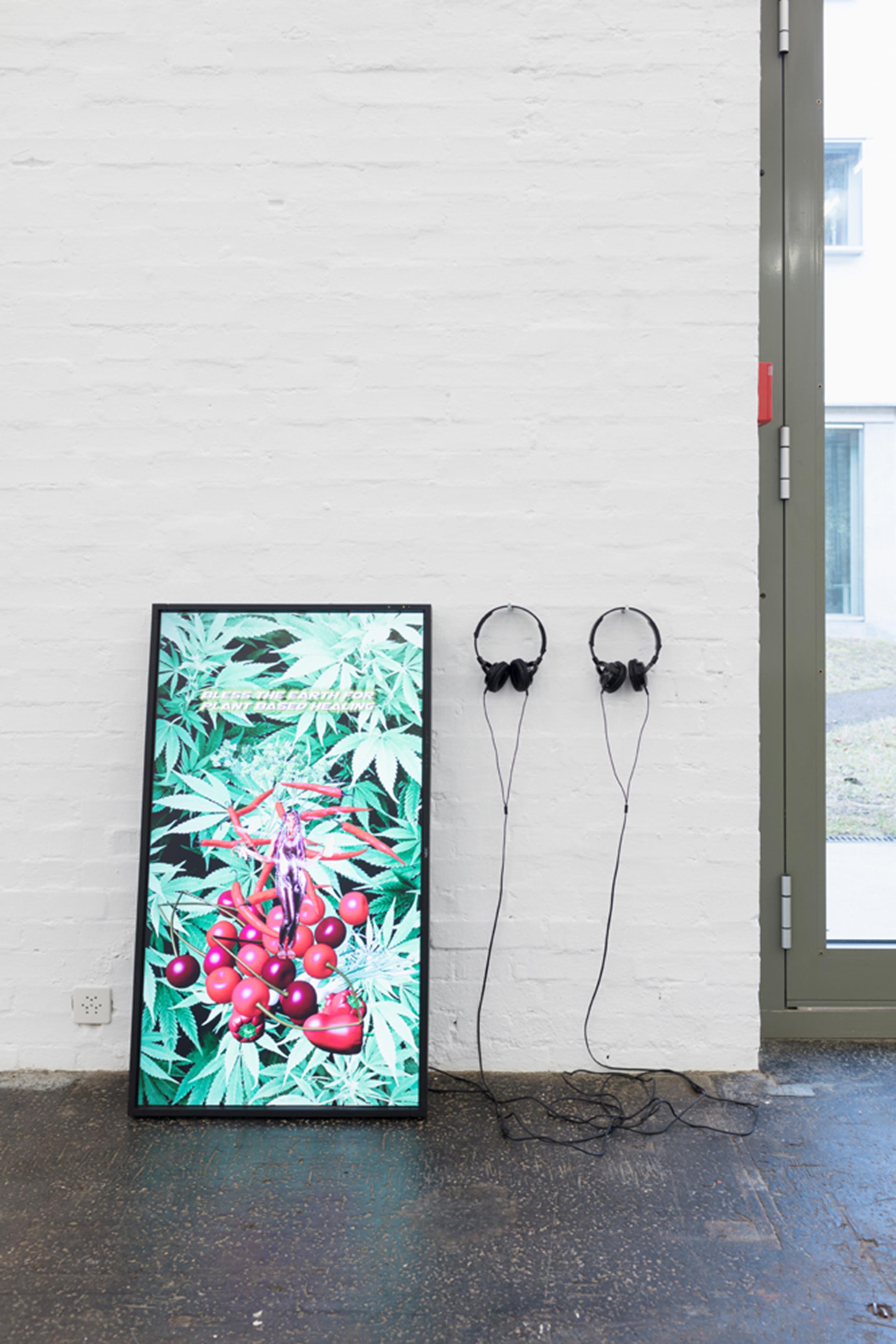 Tabita Rezaire “Peaceful Warrior, 2015“, Courtesy: the artist and Goodman Gallery, Südafrika / Photo: Kunst Halle Sankt Gallen, Gunnar Meier