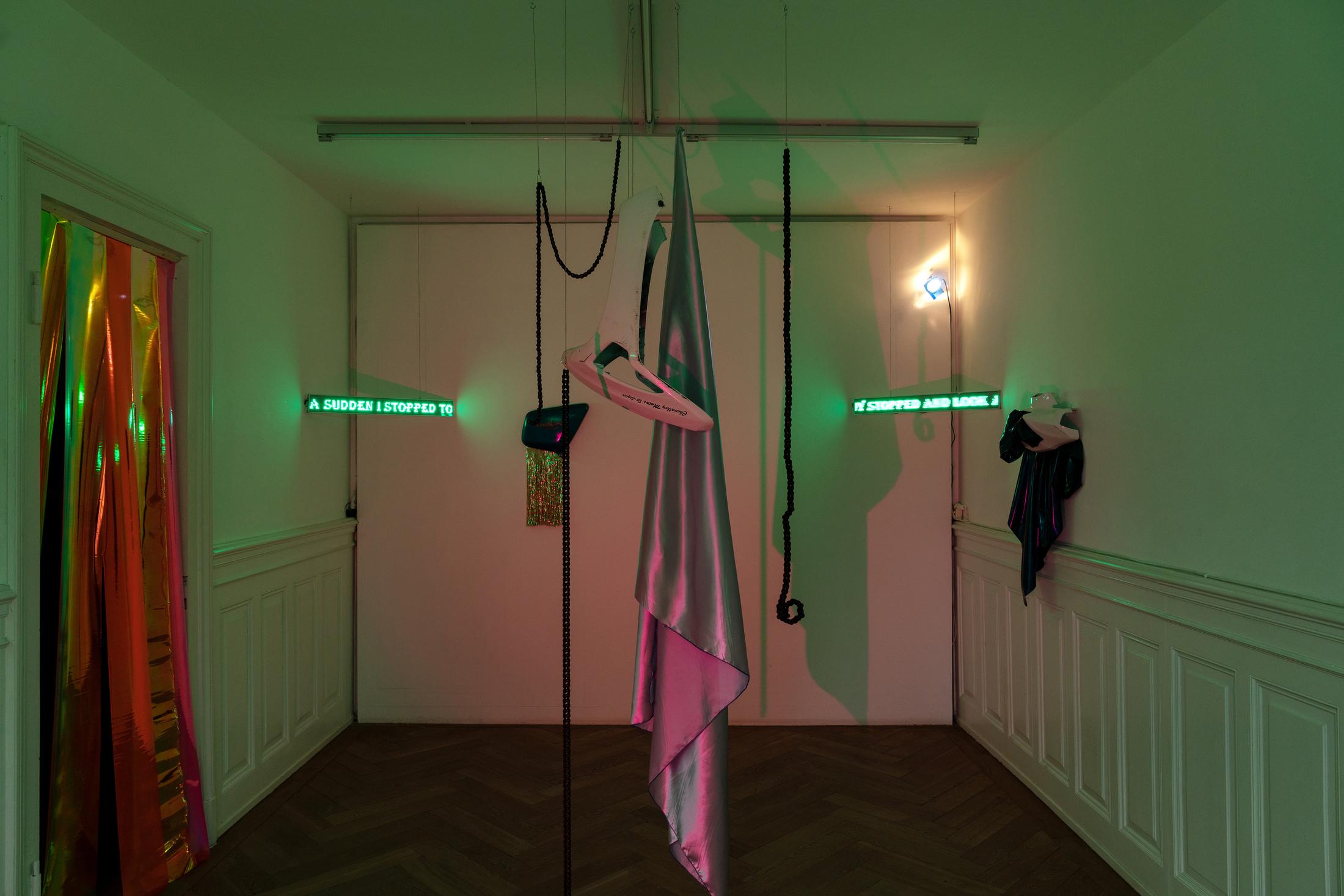 Exhibition View Maëlle Gross Soloshow «HotHeads» at Kunsthaus Langenthal, Langenthal, 2020 / Photo: CE / Courtesy: the artist and Kunsthaus Langenthal