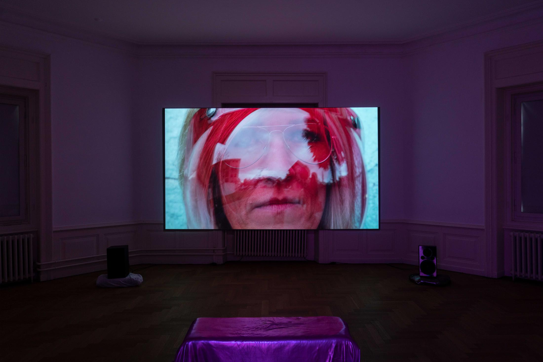 Exhibition View Maëlle Gross Soloshow «HotHeads» at Kunsthaus Langenthal, Langenthal, 2020 / Photo: CE / Courtesy: the artist and Kunsthaus Langenthal