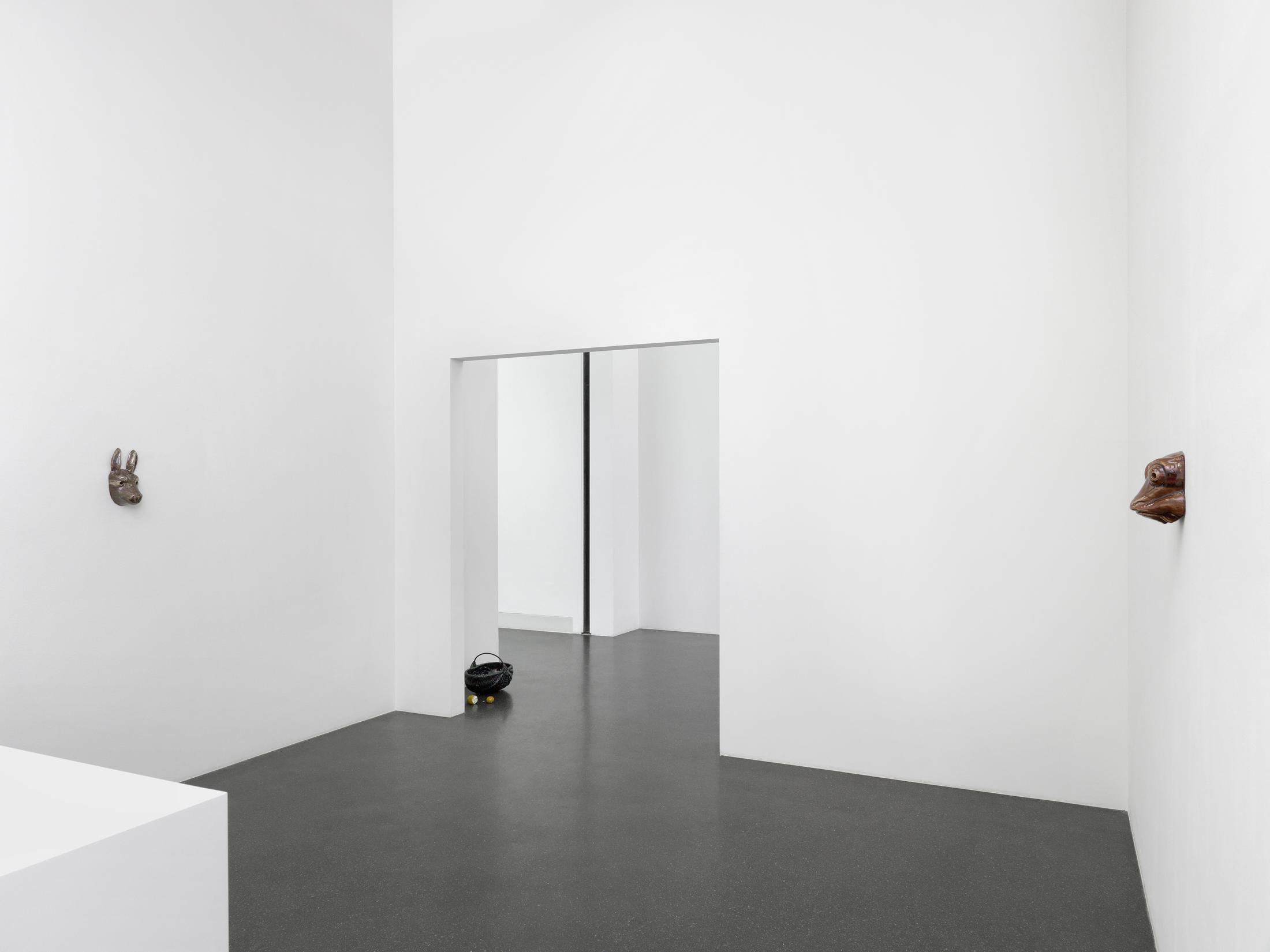 Exhibition View Mai-Thu Perret Soloshow «With an unbounded force» at Galerie Francesca Pia, Zurich, 2020 / Photo: Annik Wetter / Courtesy: the artist and Galerie Francesca Pia