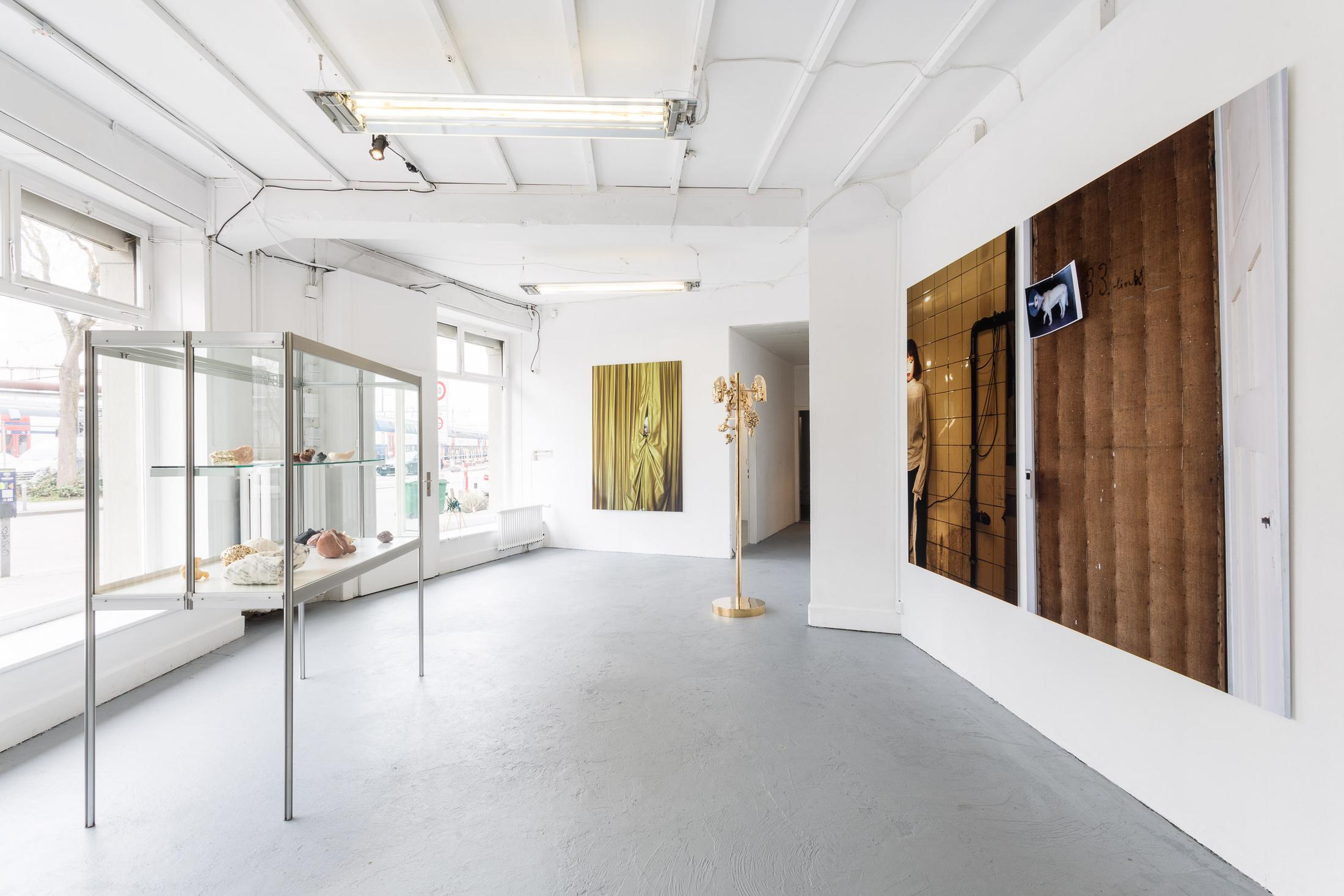 Installation View Manon and Mélodie Mousset at Last Tango / Courtesy: the artists and Last Tango / Photo: Kilian Bannwart