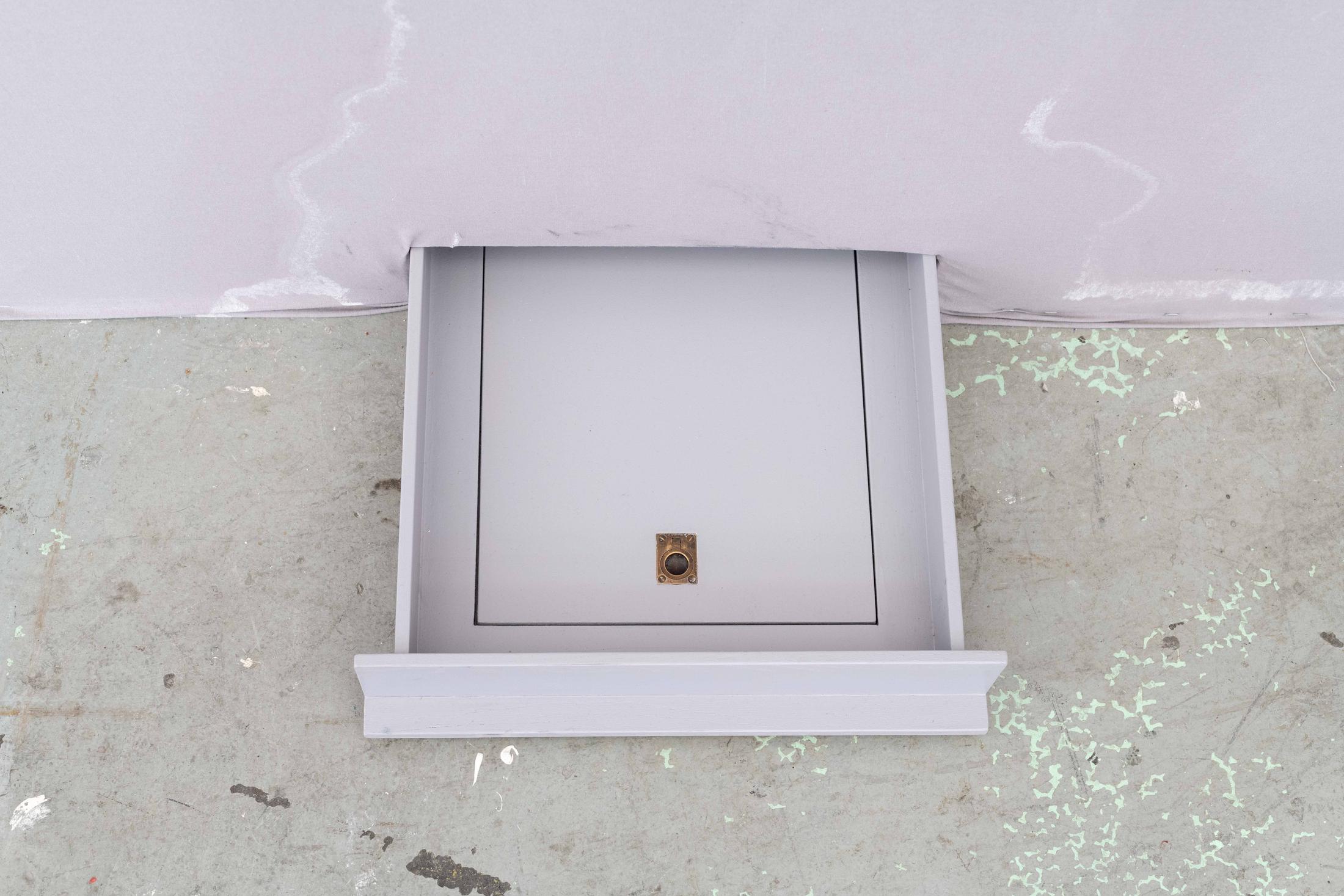 Exhibition View Manon Wertenbroek Solo Show «S(k)ins; view on Manon Wertenbroek, Hatch, 2022, wood, varnish, 43 x 32 x 10 cm» at Toxi, Zurich, 2022 / Photo: Flavio Karrer / Courtesy: the artist and Toxi, Zurich