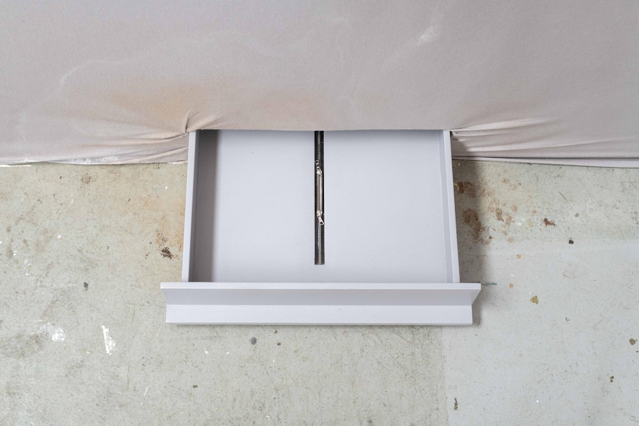 Exhibition View Manon Wertenbroek Solo Show «S(k)ins; view on Manon Wertenbroek, ZipperH30, 2022, zipper embedded into drawer, 30 x 1,5 cm» at Toxi, Zurich, 2022 / Photo: Flavio Karrer / Courtesy: the artist and Toxi, Zurich