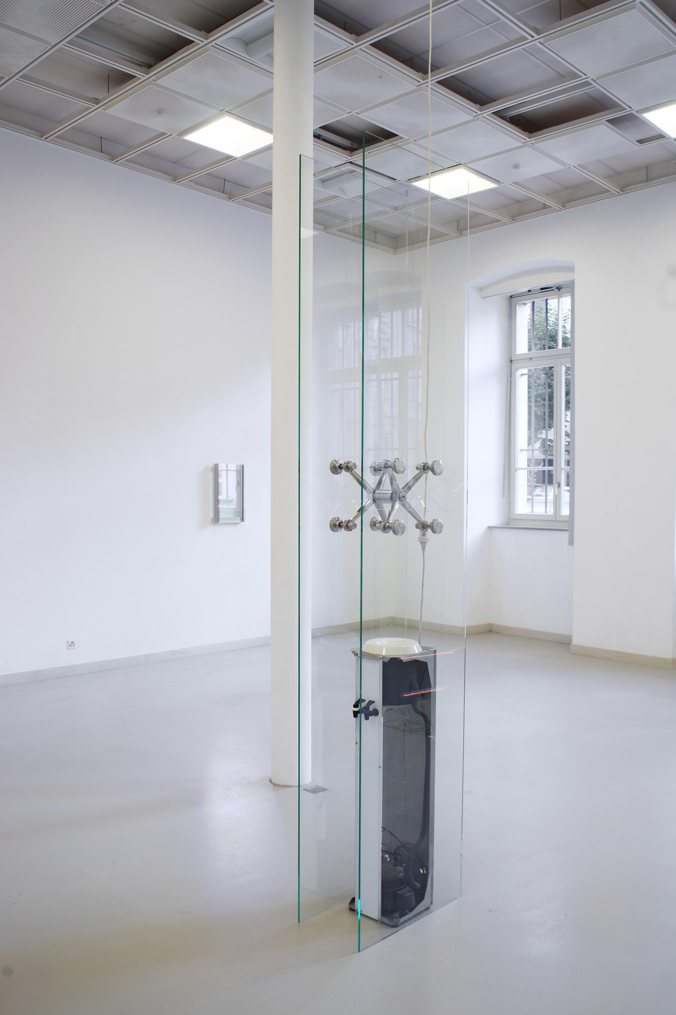 Exhibition View Manuel Burgener Soloshow «Disbelief; view on Untitled 2, 2019» at EAC Les Halles, Porrentruy, 2019 / Courtesy: the artist and EAC Les Halles