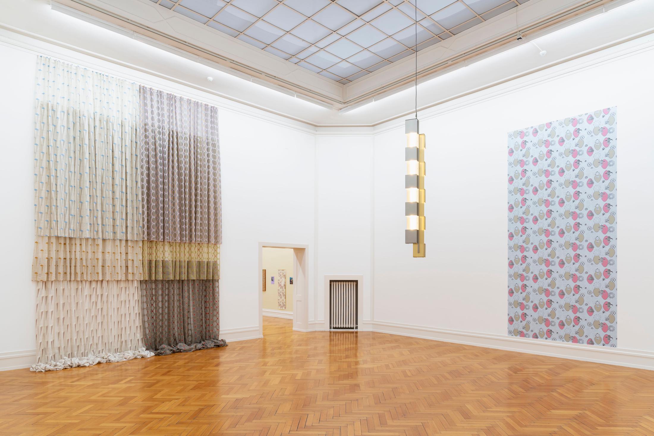 Exhibition View Marc Camille Chaimowicz Soloshow «Dear Valérie…» at Kunsthalle Bern, Bern, 2020 / Photo: Gunnar Meier / Courtesy: the artist and Kunsthalle Bern