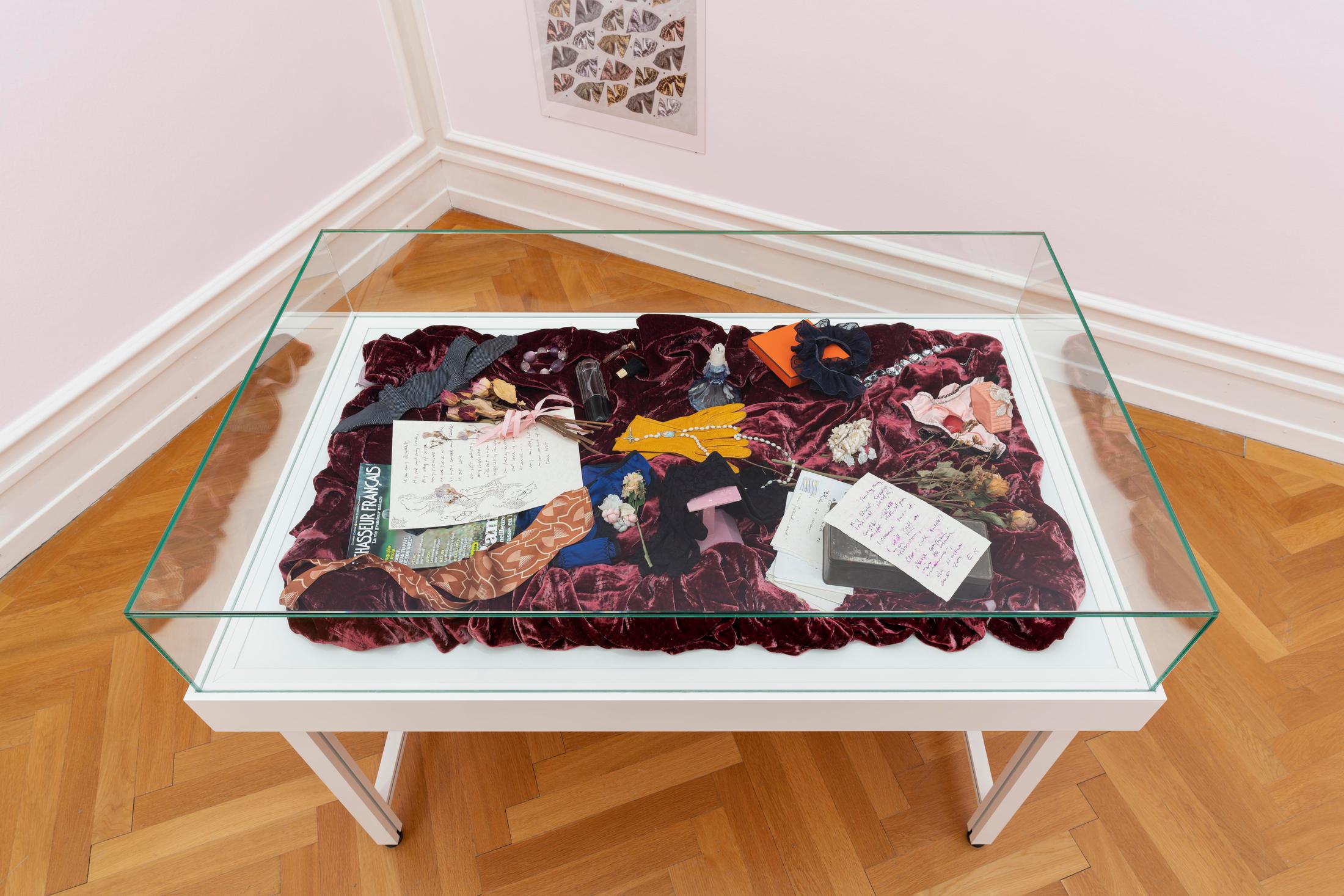 Exhibition View Marc Camille Chaimowicz Soloshow «Dear Valérie…» at Kunsthalle Bern, Bern, 2020 / Photo: Gunnar Meier / Courtesy: the artist and Kunsthalle Bern