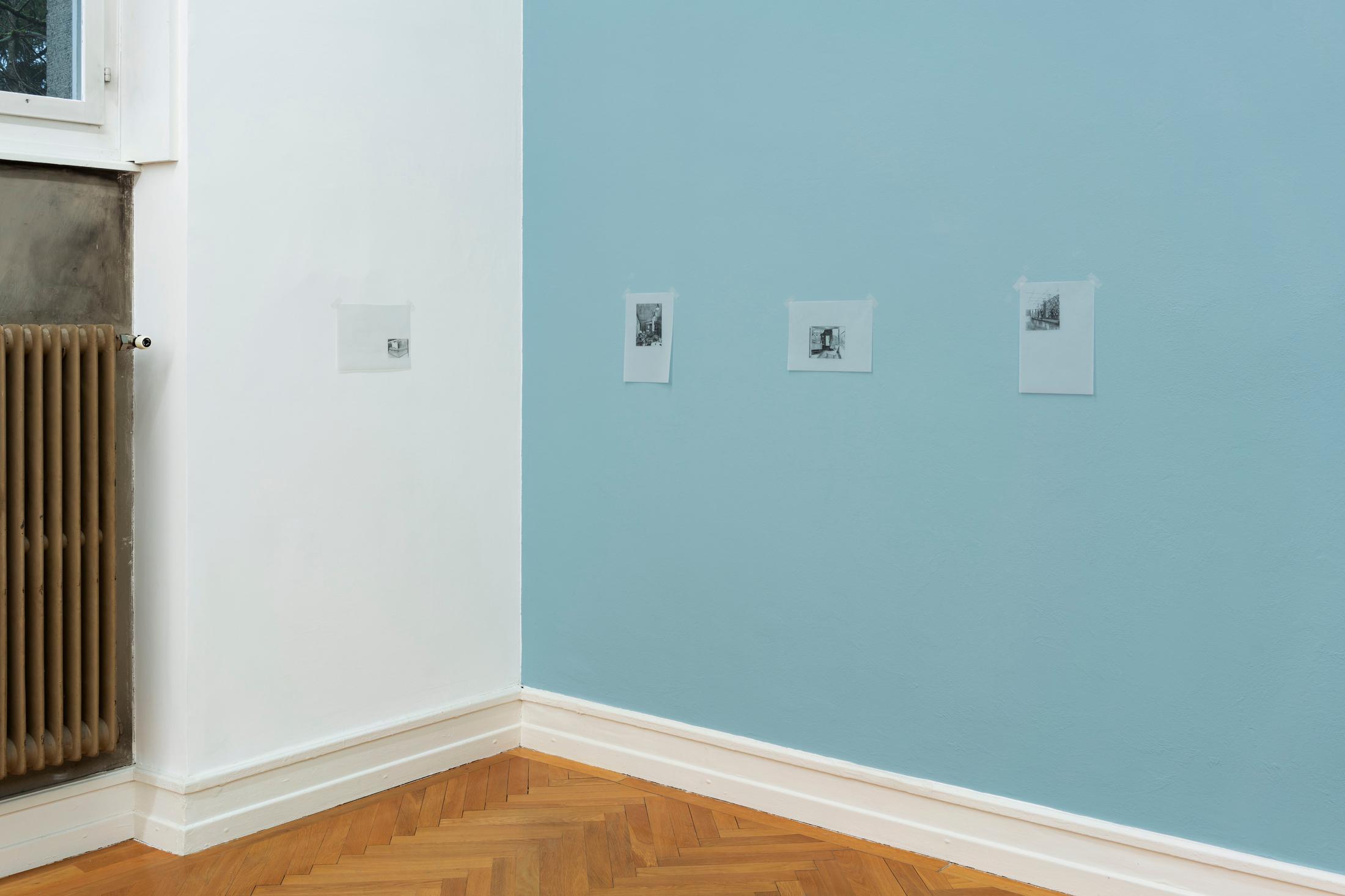Exhibition View Marc Camille Chaimowicz Soloshow «Dear Valérie…; view on Nadia Wallis» at Kunsthalle Bern, Bern, 2020 / Photo: Gunnar Meier / Courtesy: the artist and Kunsthalle Bern