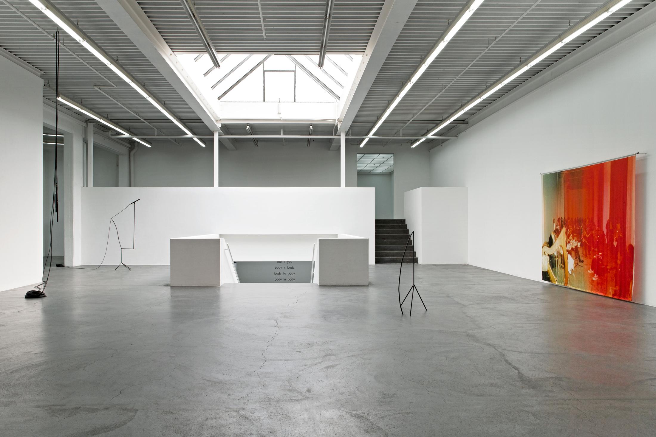 Exhibition View Marina Rosenfeld Solo Show «We'll start a fire» at Kunsthaus Baselland, Muttenz, 2021 / Photo: Gina Folly Courtesy: the artist and Kunsthaus Baselland