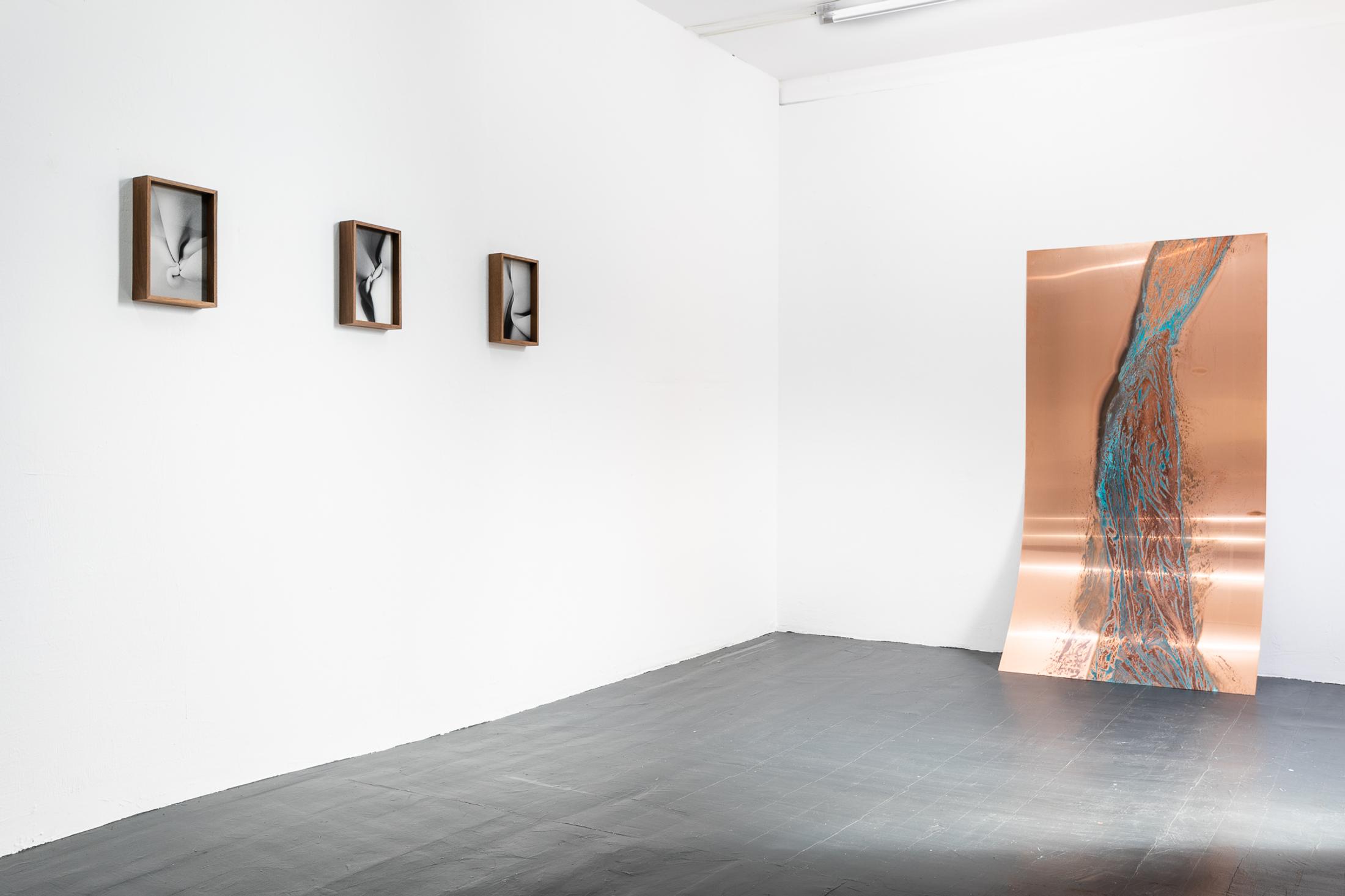 Exhibition View Group Show «Under my Skin» at Last Tango, Zurich, 2022 / Photo: Kilian Bannwart / Courtesy: the artists and Last Tango