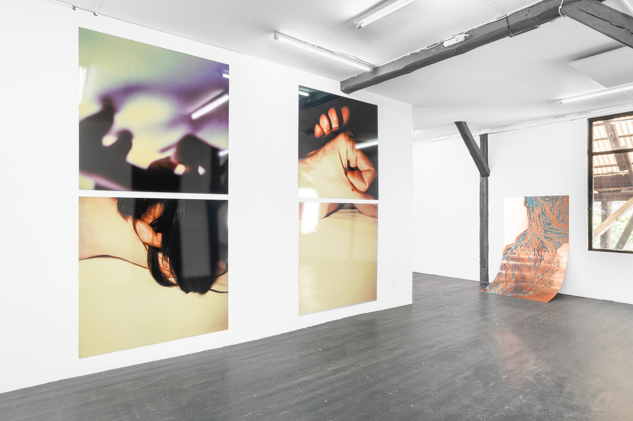 Exhibition View Group Show «Under my Skin» at Last Tango, Zurich, 2022 / Photo: Kilian Bannwart / Courtesy: the artists and Last Tango