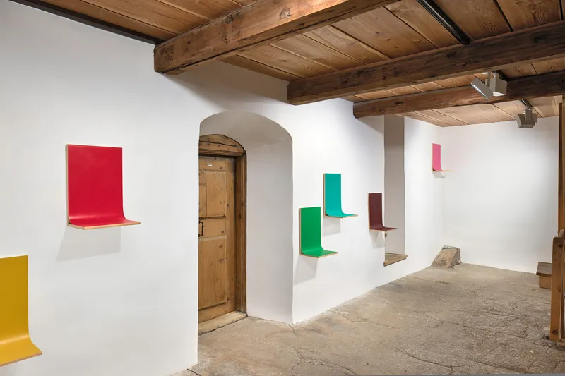 Exhibition View Martina Klein Solo Show «Parallel Connected» at Galerie Tschudi, Zuoz, 2022 / Photo: Ralph Feiner / Courtesy: the artist and Galerie Tschudi