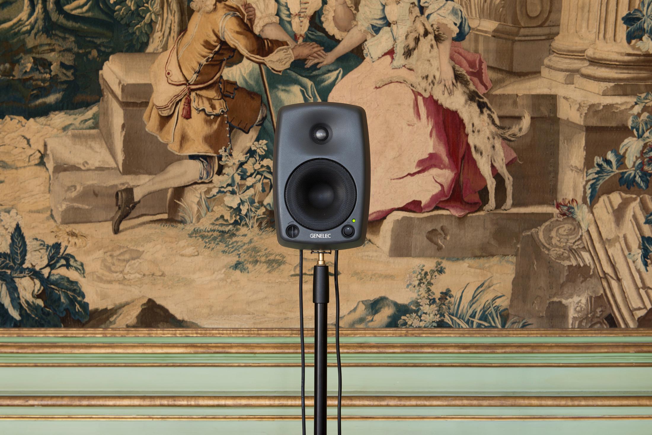 Exhibition View Matthias Liechti Soloshow «Kaltes klares Wasser; view on One Afternoon, 2019» at Villa Wenkenhof, Basel, 2019 / Photo: Claude Barrault / Courtesy: the artist