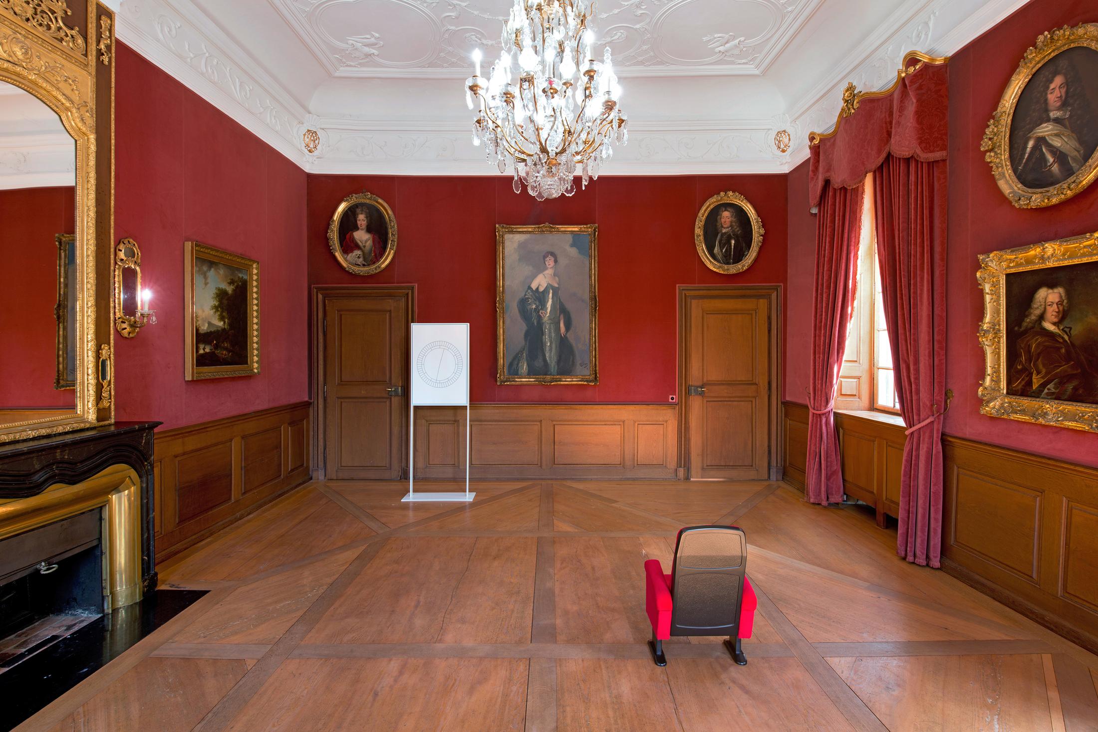 Exhibition View Matthias Liechti Soloshow «Kaltes klares Wasser» at Villa Wenkenhof, Basel, 2019 / Photo: Claude Barrault / Courtesy: the artist