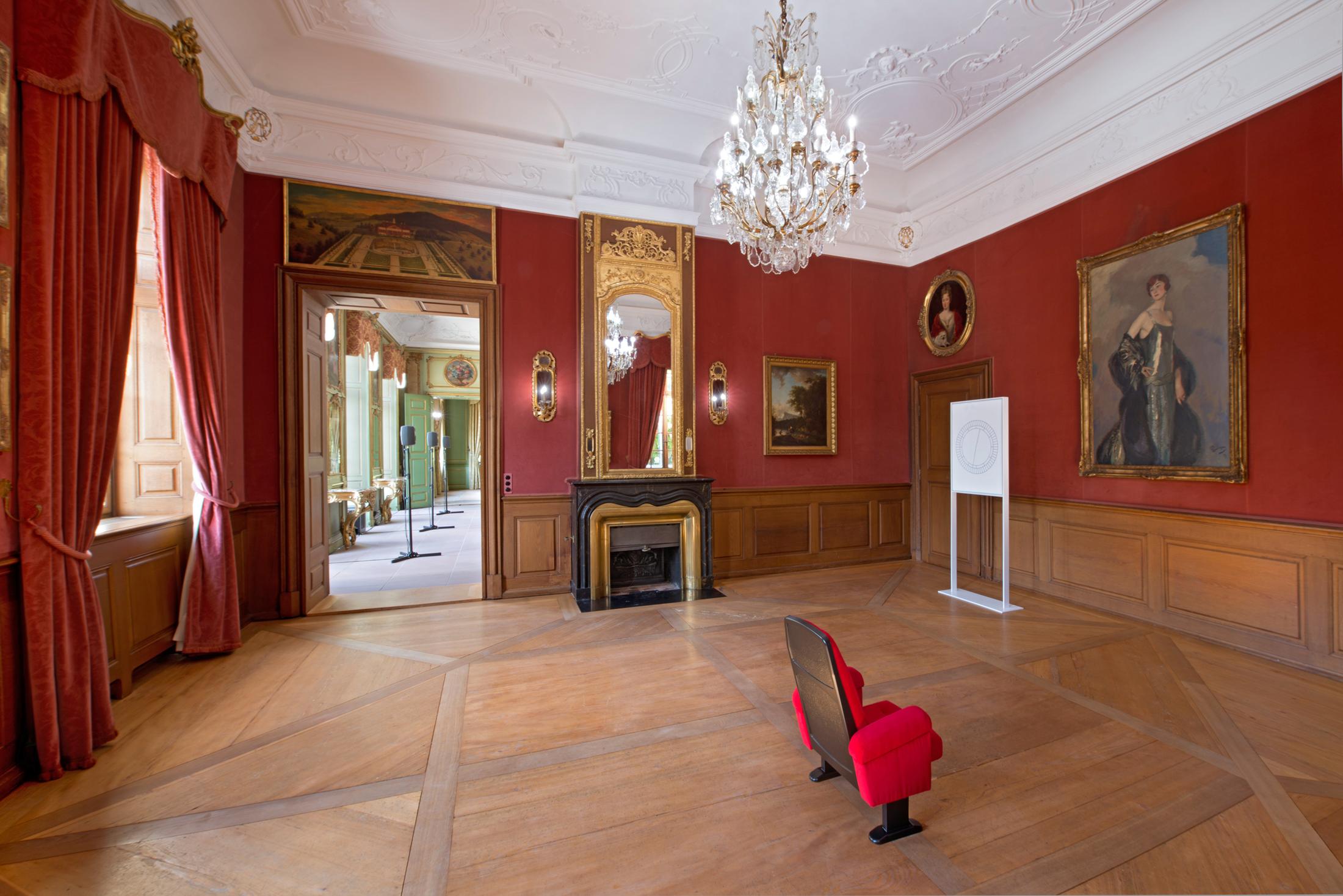 Exhibition View Matthias Liechti Soloshow «Kaltes klares Wasser» at Villa Wenkenhof, Basel, 2019 / Photo: Claude Barrault / Courtesy: the artist