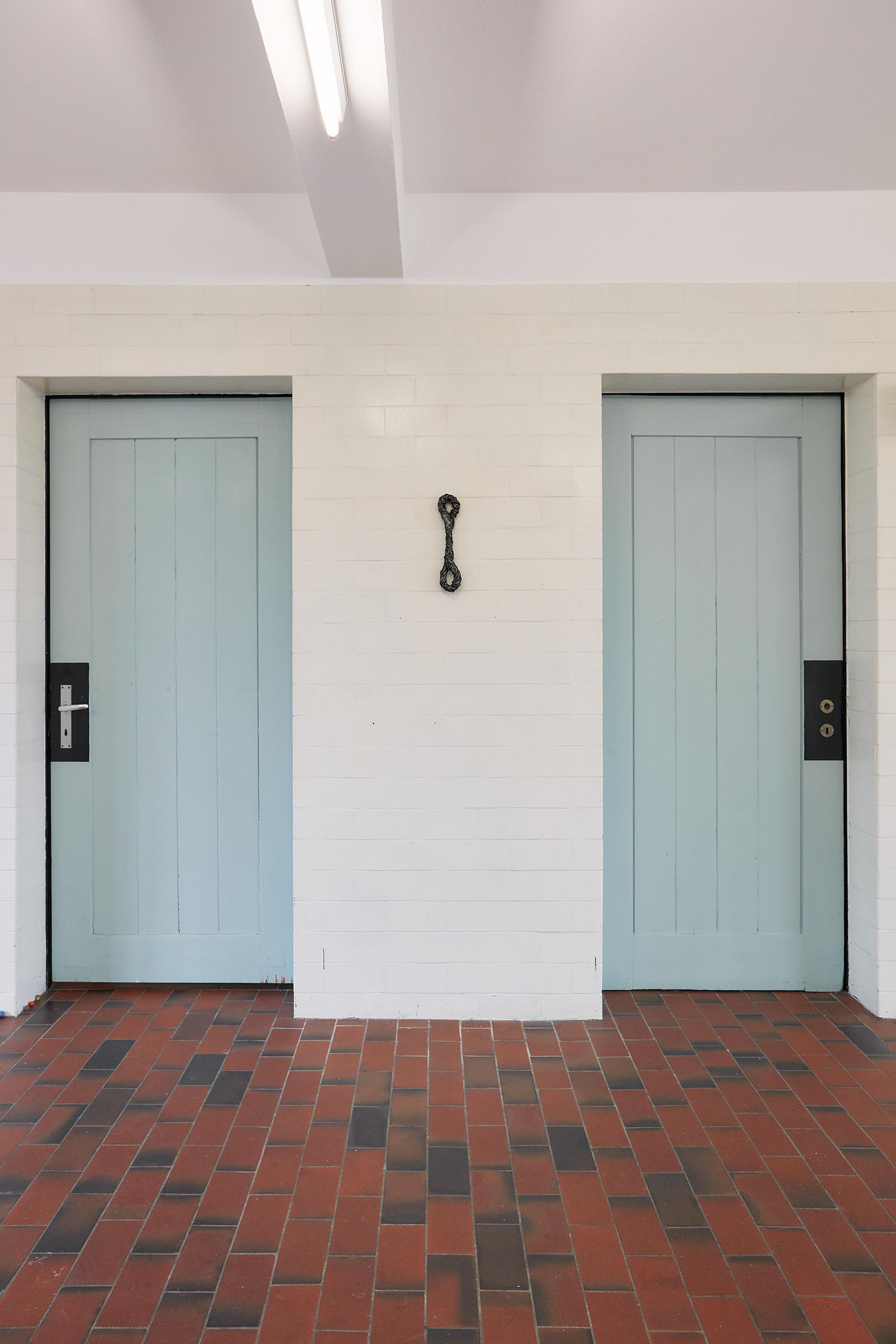 Exhibition View Maude Léonard-Contant und Martha Margnetti Duo Show «Knuckles Down» at Mayday, Basel, 2021 / Photo: Moritz Schermbach / Courtesy: the artists and Mayday