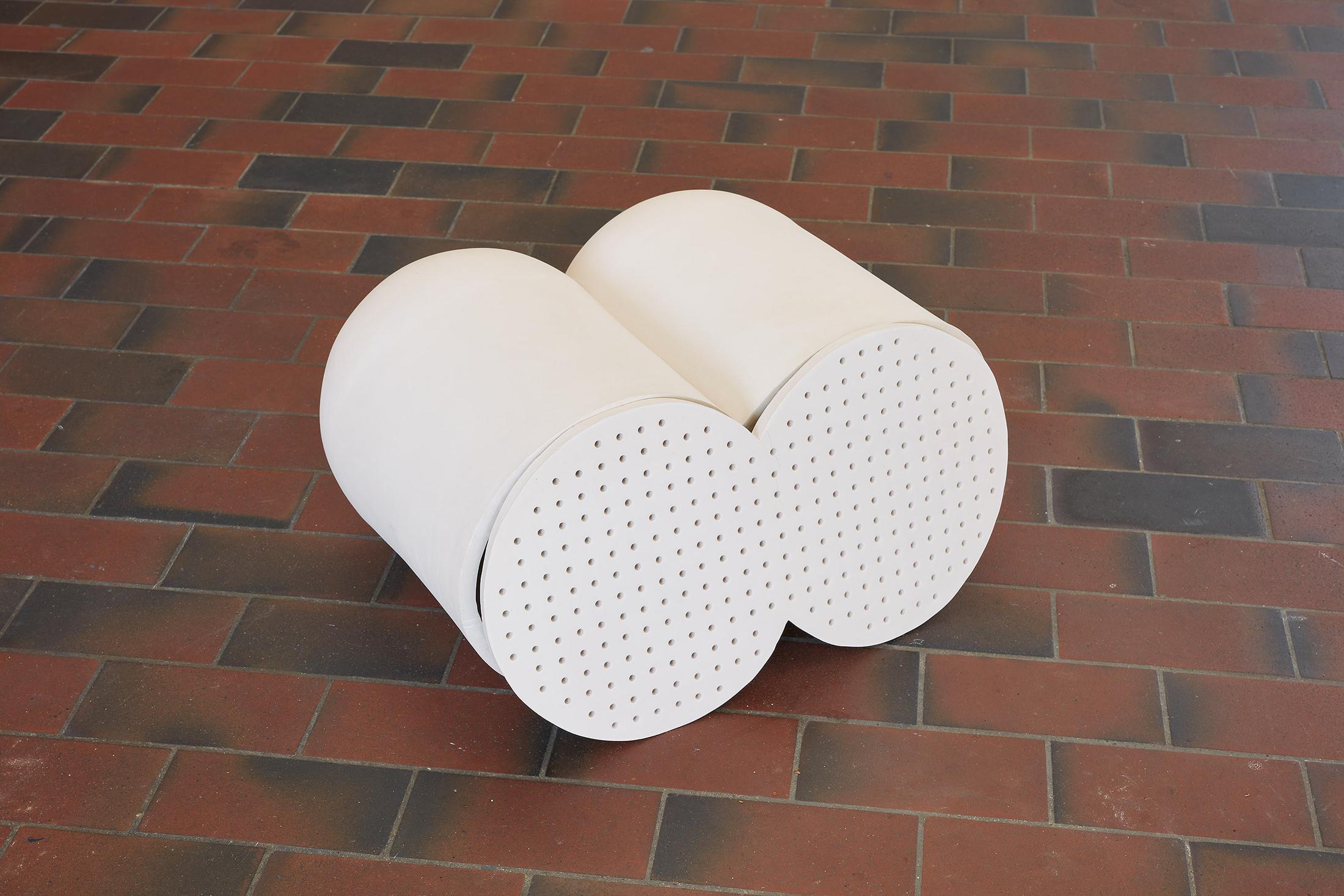 Exhibition View Maude Léonard-Contant und Martha Margnetti Duo Show «Knuckles Down; view on Maude Léonard-Contant, Untitled, 2021» at Mayday, Basel, 2021 / Photo: Moritz Schermbach / Courtesy: the artists and Mayday