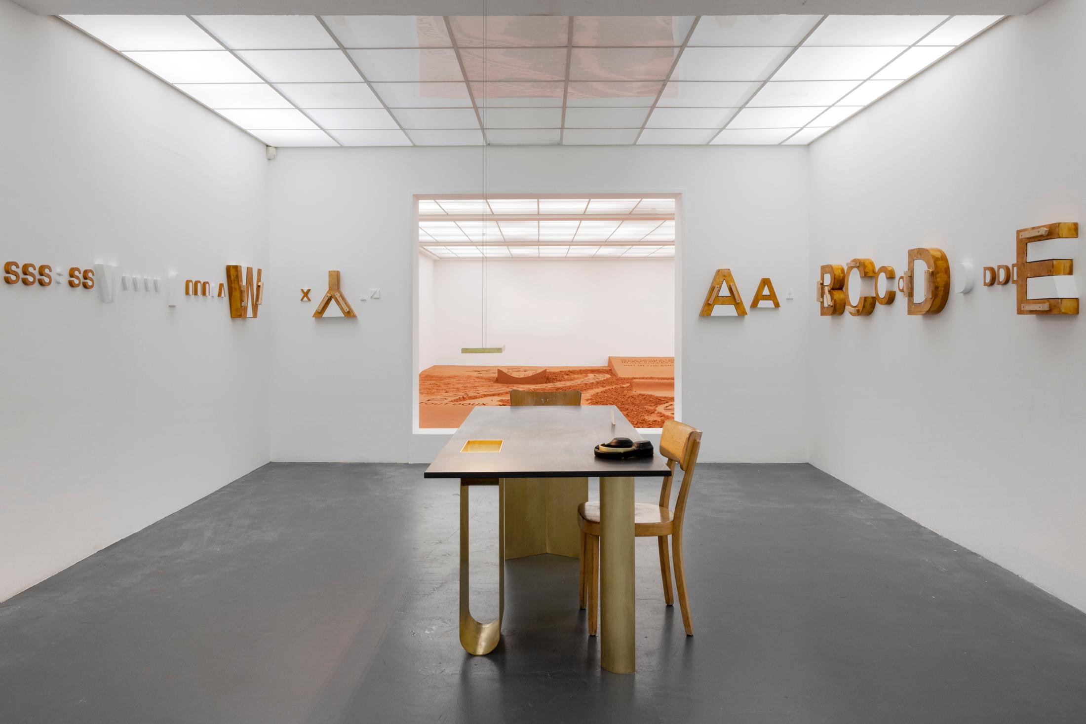 Exhibition View Maude Léonard-Contant Solo Show «Digs» at Kunsthaus Baselland, Baselland, 2022 / Photo: Gina Folly / Courtesy: the artist and Kunsthaus Baselland