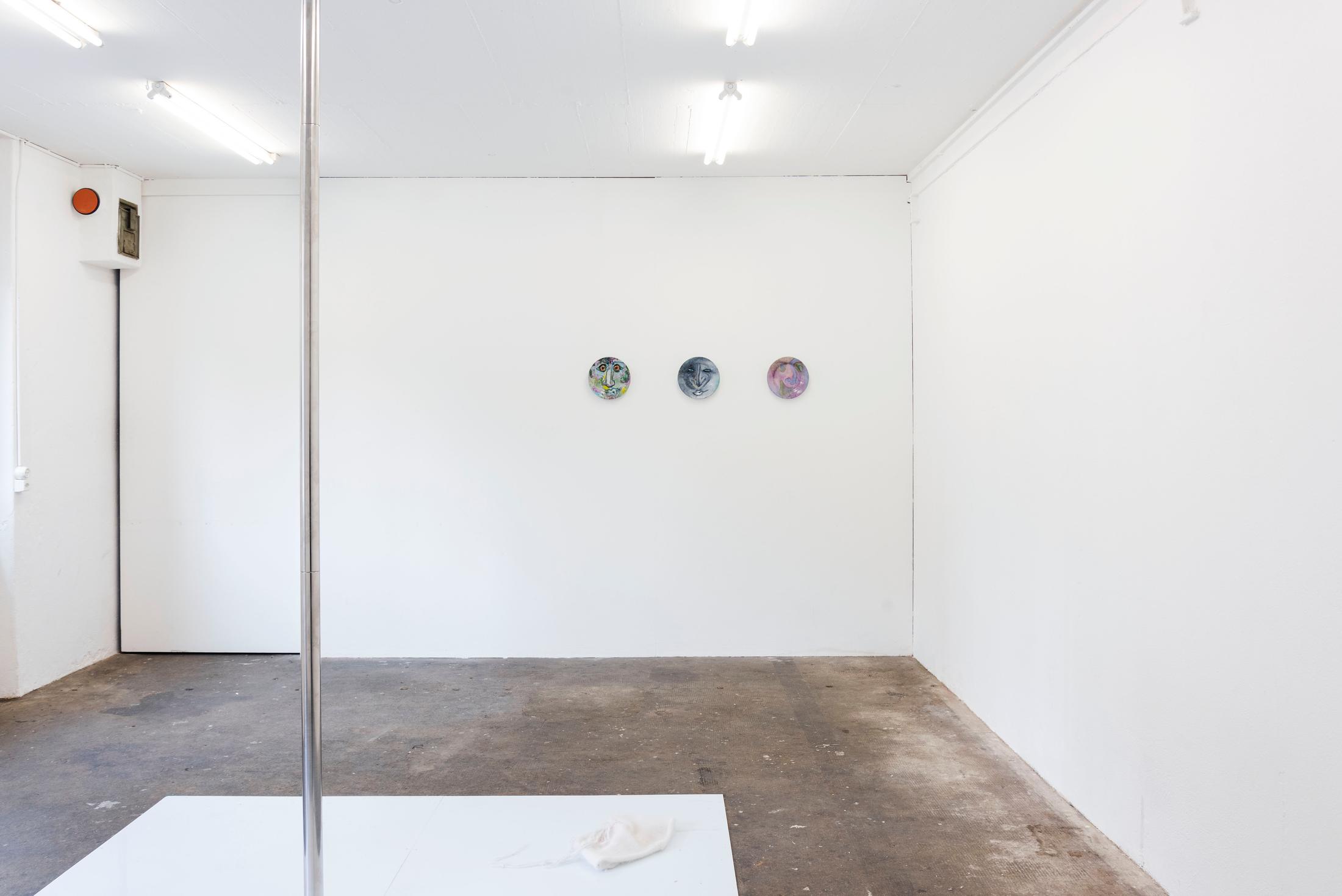 Exhibition View Group Show «Meet Me Halfway» at WallStreet, Fribourg, 2023 / Photo: Remy Ugarte / Courtesy: the artists and WallStreet