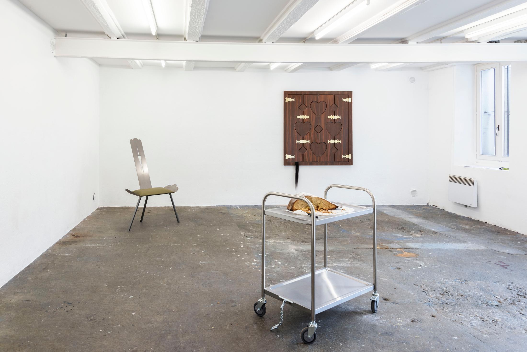 Exhibition View Group Show «Meet Me Halfway» at WallStreet, Fribourg, 2023 / Photo: Remy Ugarte / Courtesy: the artists and WallStreet