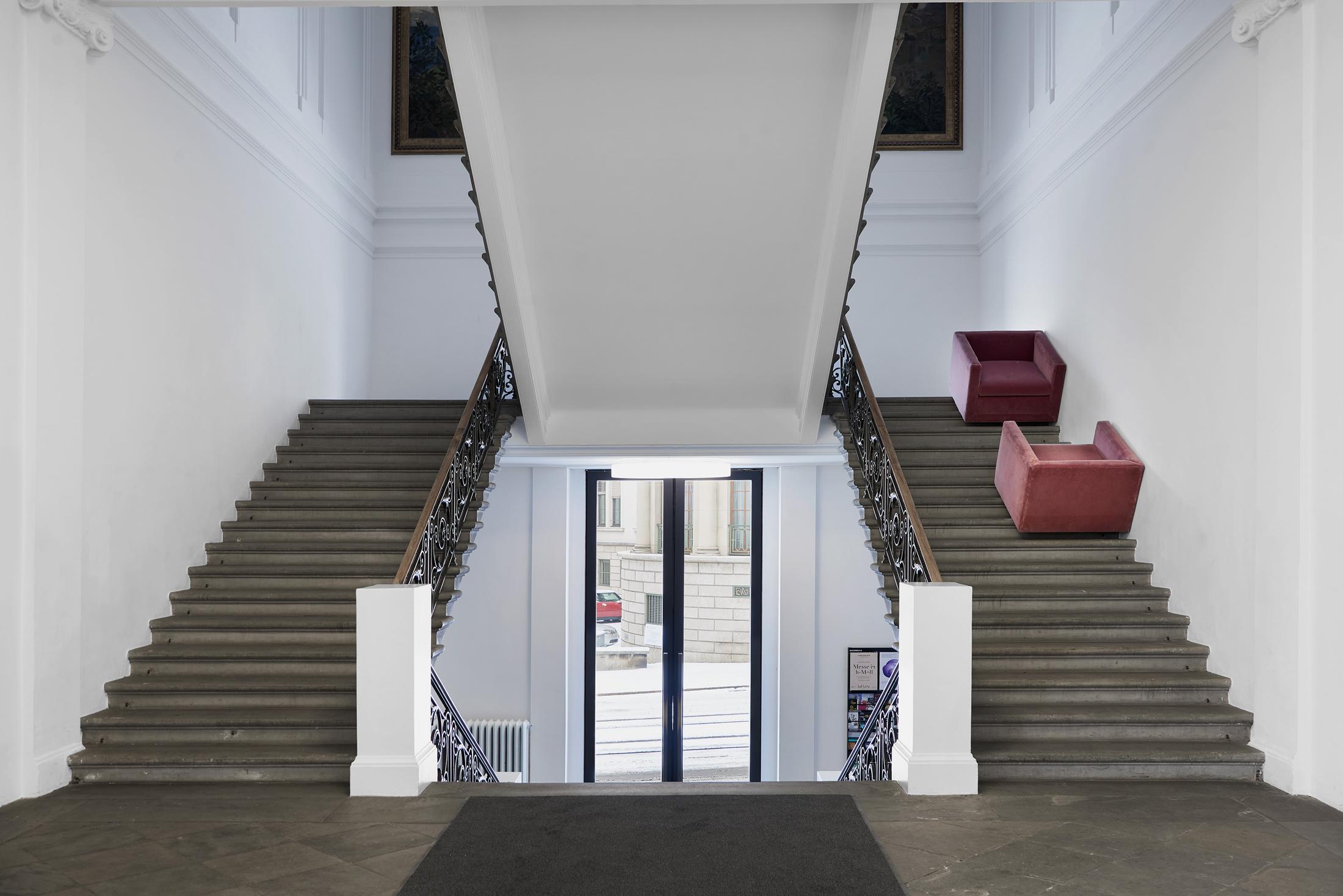 Installation view, Michael E. Smith, Kunsthalle Basel, 2018. Photo: Philipp Hänger / Kunsthalle Basel