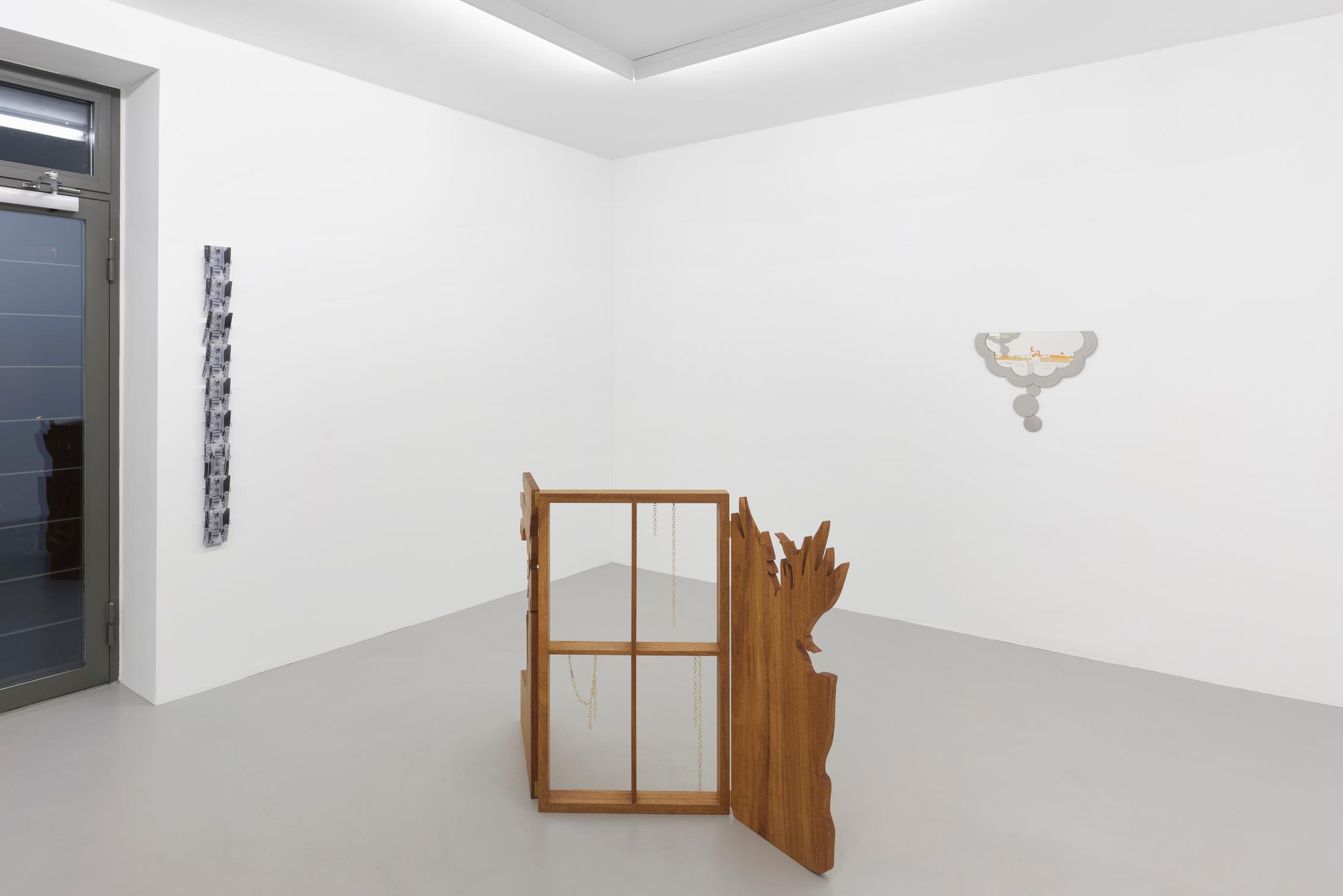 Exhibition View Monika E. Kazi Solo Show «Room with a View» at Galerie Philipp Zollinger, Zurich, 2022 / Photo: Conradin Frei / Courtesy: the artist and Galerie Philipp Zollinger