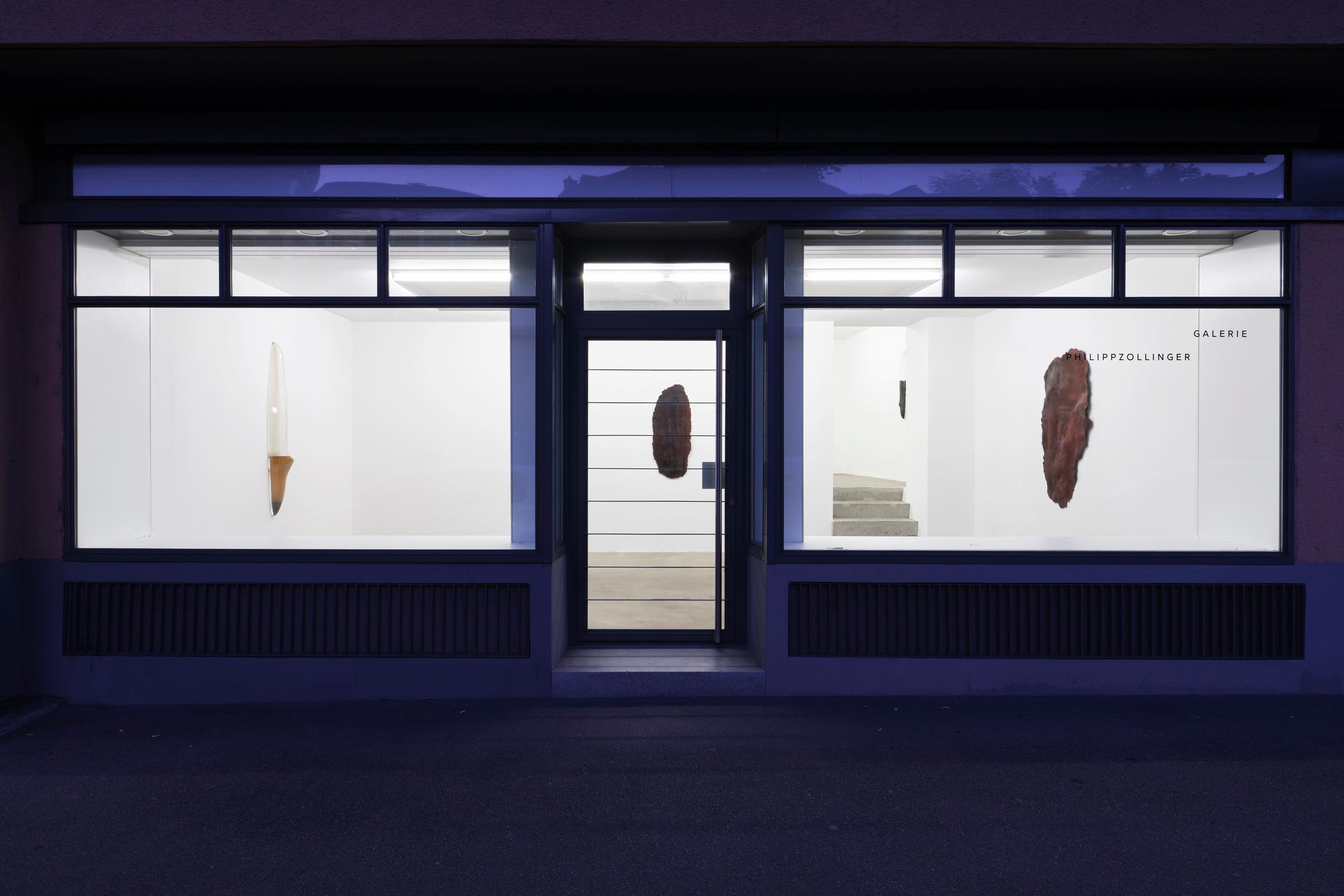 Exhibition View Nicola Martini Soloshow «and welded skin» at GALERIE PHILIPPZOLLINGER, Zurich, 2020 / Photo: Conradin Frei / Courtesy: the artist and GALERIE PHILIPPZOLLINGER