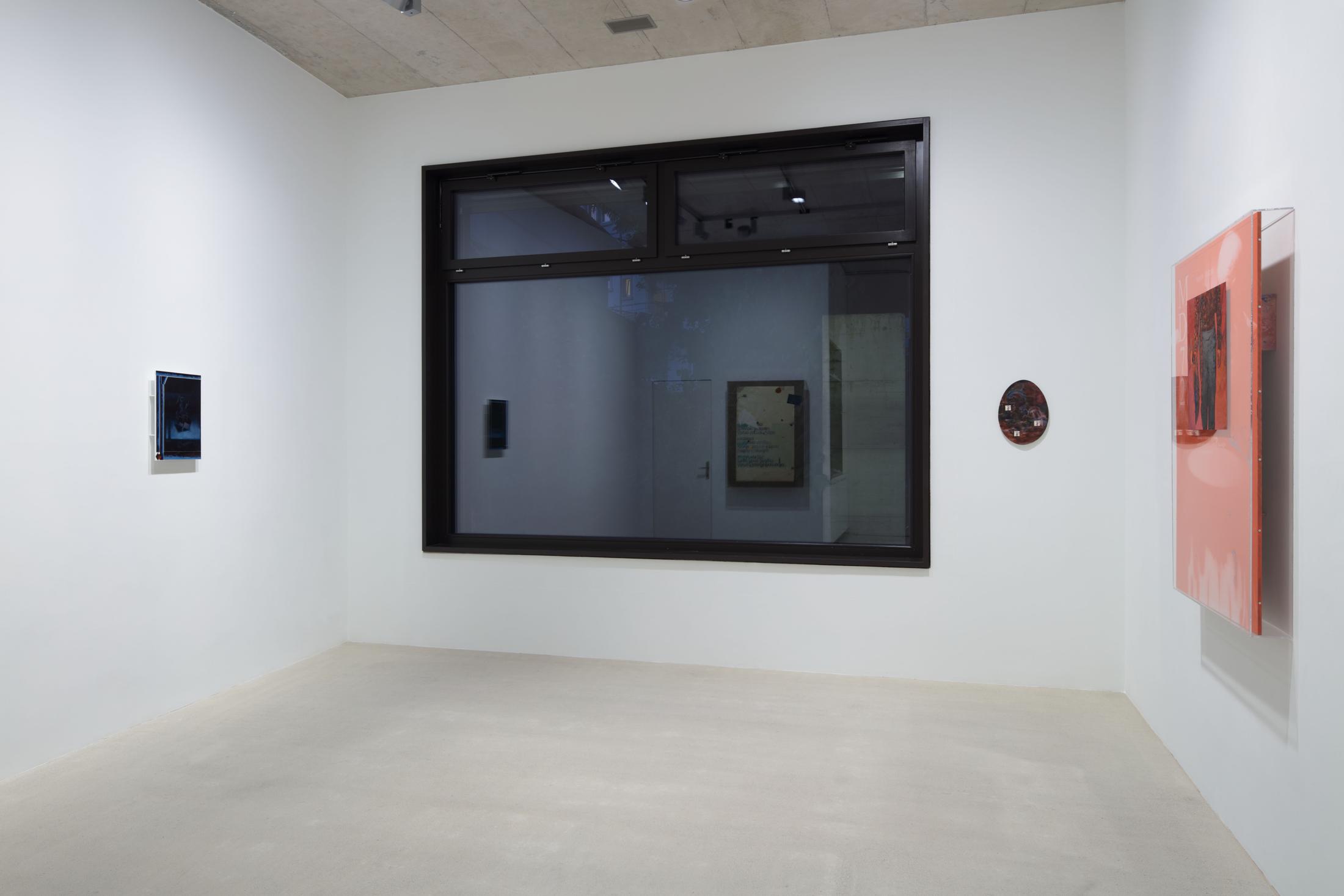 Exhibition View Niels Trannois Solo Show «KERNING» at Windhager von Kaenel, Zürich, 2023 / Photo: WvK / Courtesy: the artist and Windhager von Kaenel