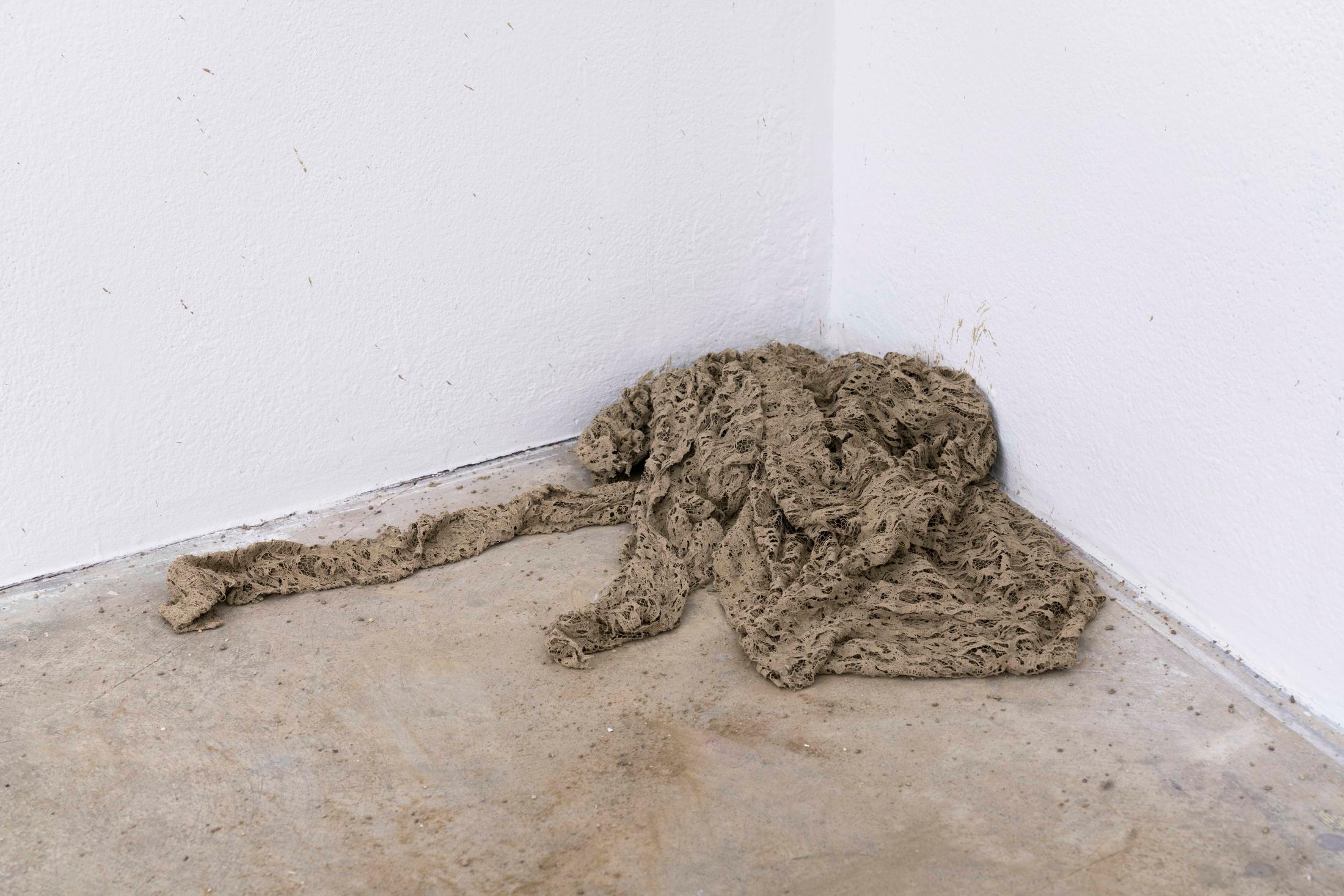Exhibition View Groupshow «No Joke; view on Anna-Sophie Berger, mud coat (1), 2016 (detail)» at Milieu, Bern, 2020 / Photo: Claude Barrault / Courtesy: the artists and Milieu