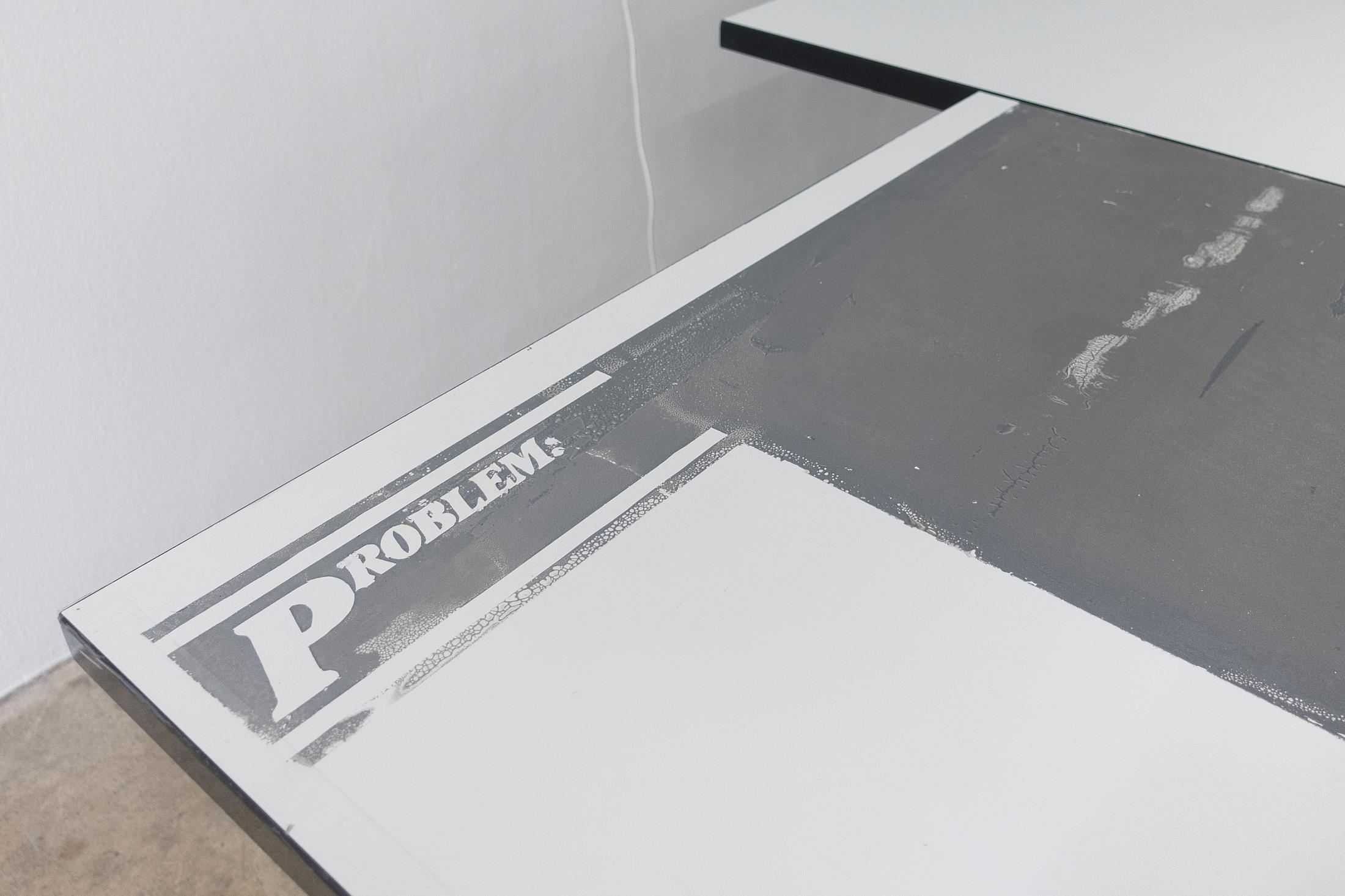 Exhibition View Groupshow «No Joke; view on Lorenza Longhi, Untitled (Tables), 2020 (detail)» at Milieu, Bern, 2020 / Photo: Claude Barrault / Courtesy: the artists and Milieu