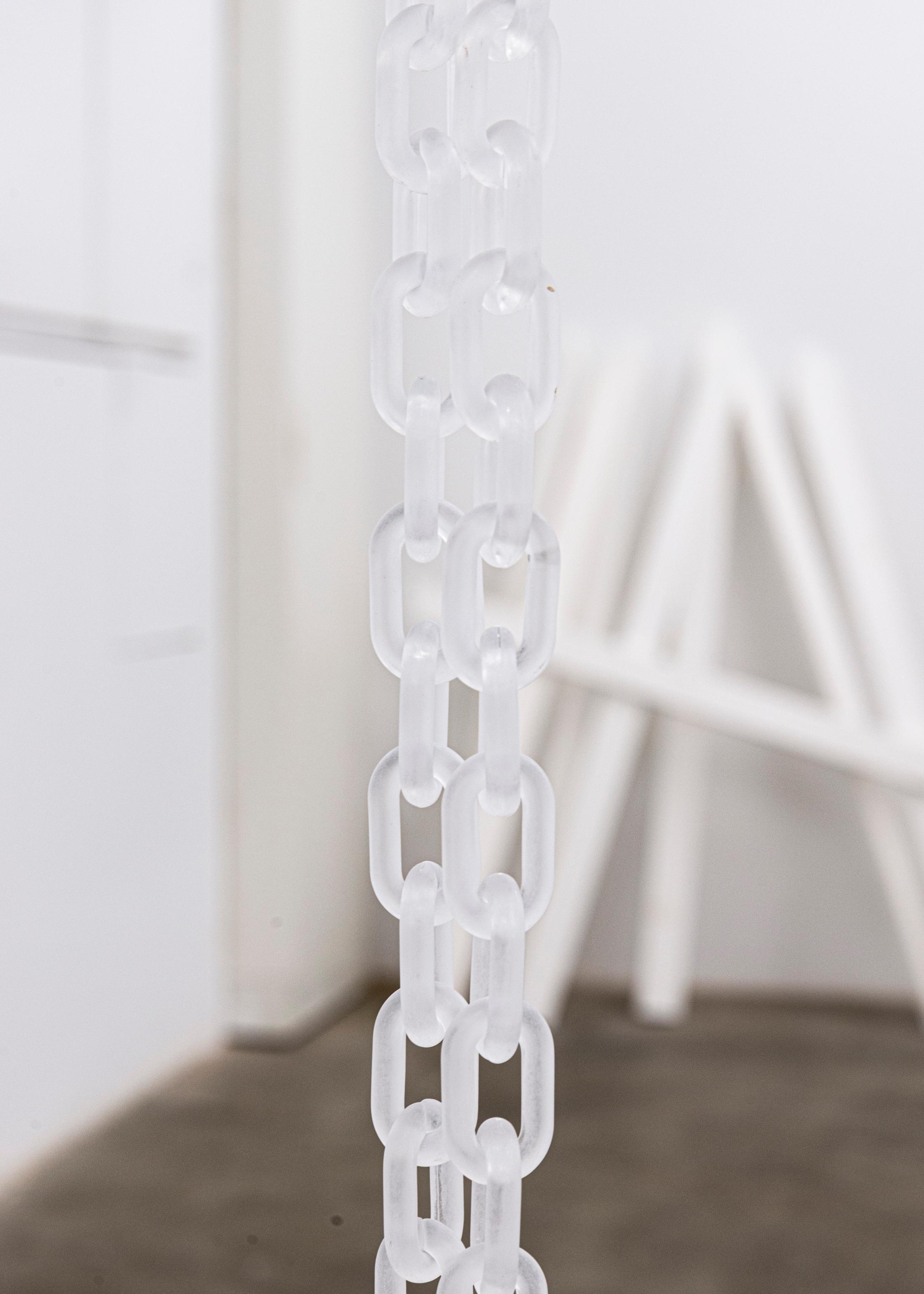 Exhibition View Noémie Degen and Simon Jaton Soloshow «Nodding Out To Rising Mist» at Tunnel Tunnel, Lausanne, 2019 / Courtesy: the artists