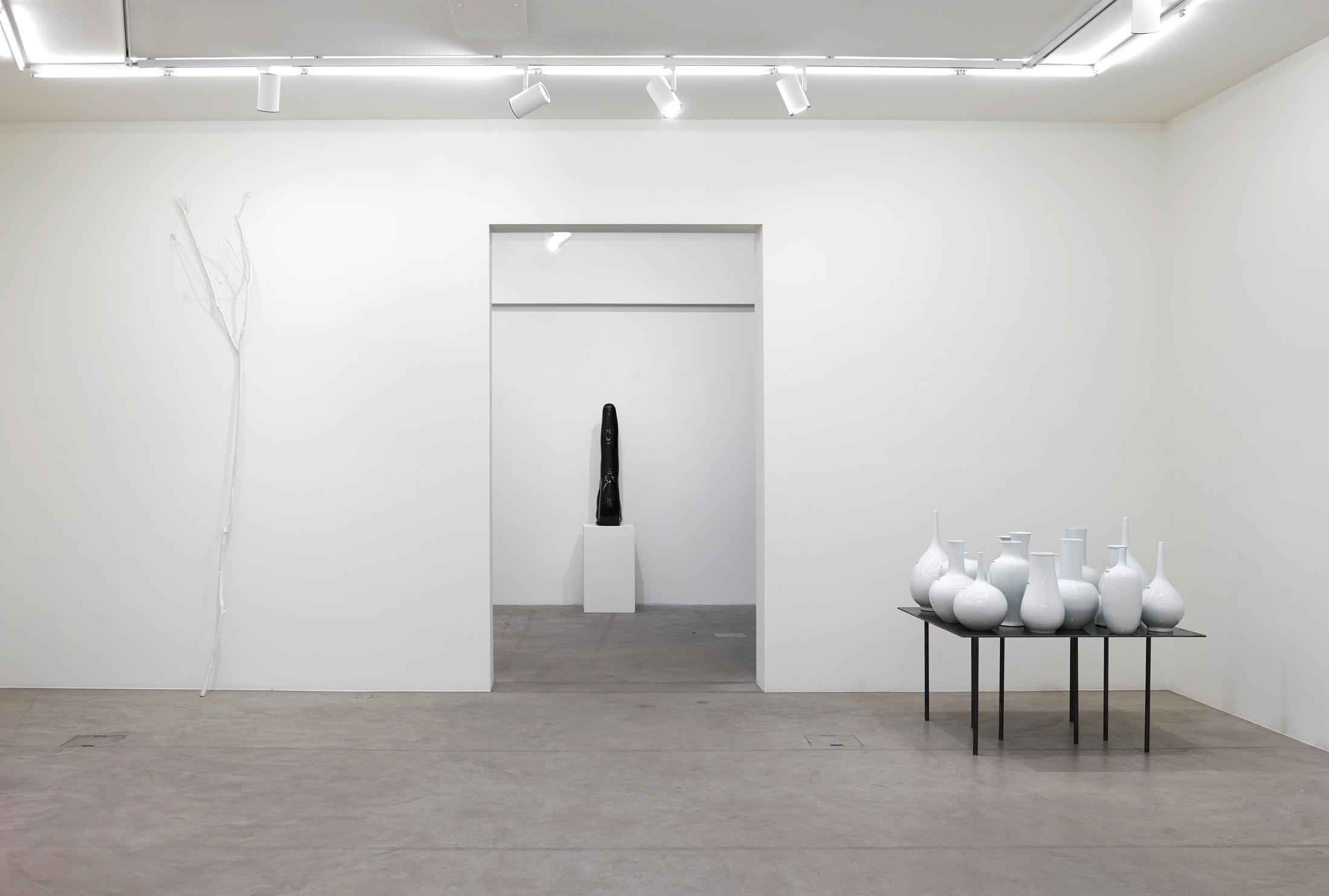 Exhibition View Not Vital Soloshow «Che fasch?» at Galerie Urs Meile, Lucerne, 2019 / Courtesy: the artist and Galerie Urs Meile