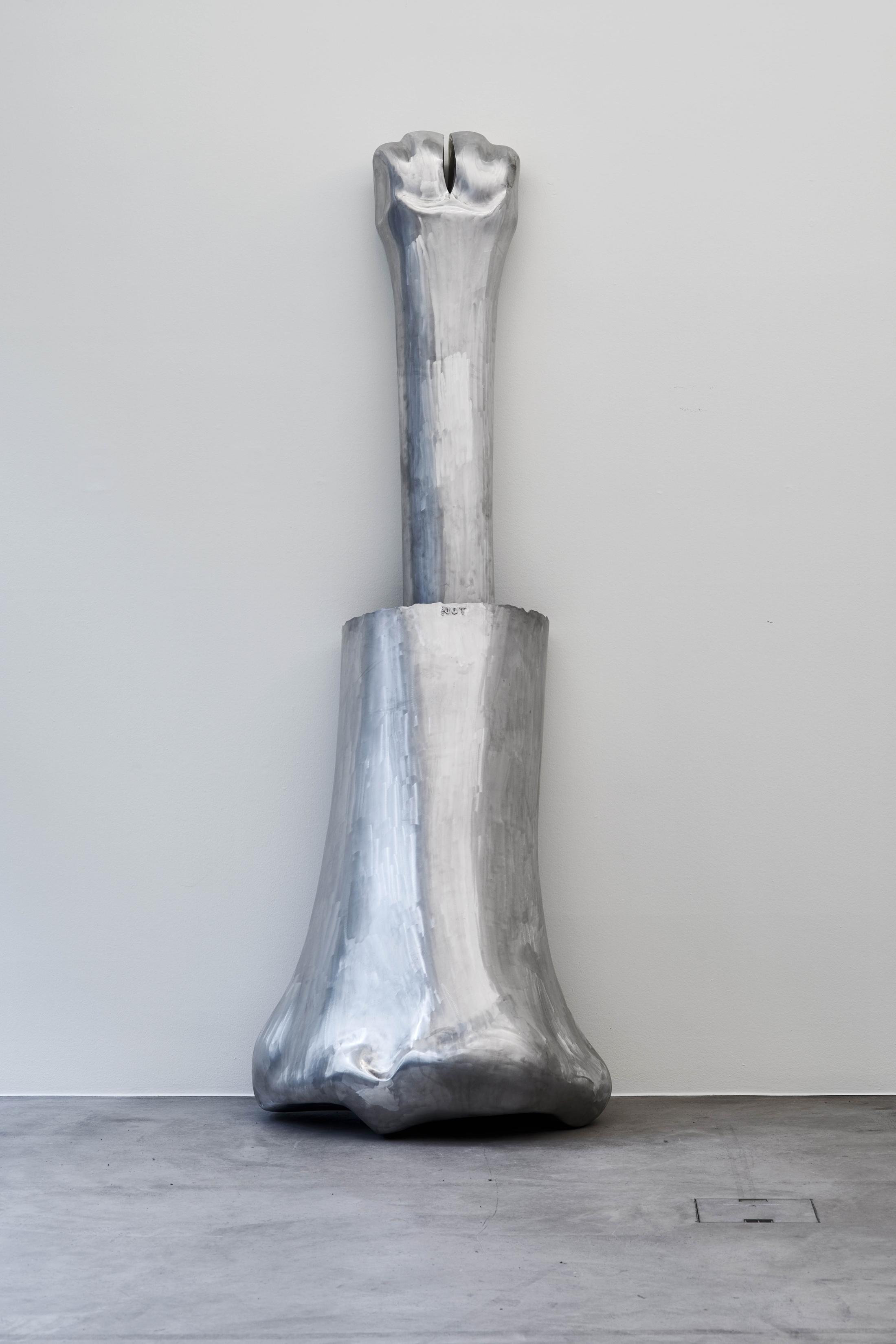 Exhibition View Not Vital Soloshow «Che fasch?; view on Bone, 2019, 1/3» at Galerie Urs Meile, Lucerne, 2019 / Courtesy: the artist and Galerie Urs Meile