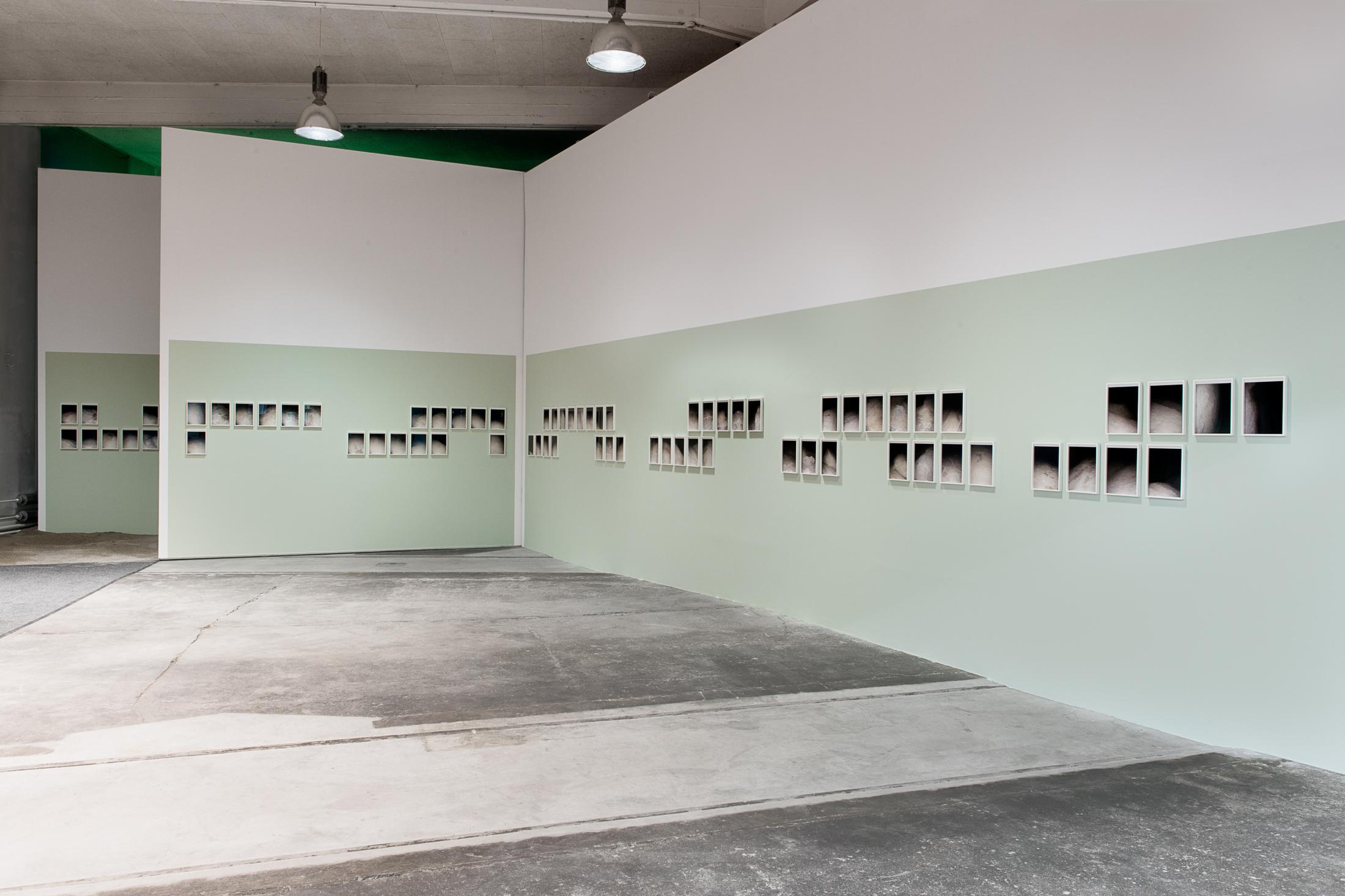 Installation View Olaf Nicolai «That's a God-forsaken place; but it's beautiful, isn't it?» at Lokremise St.Gallen / Photo: Sebastian Stadler 2018, ProLitteris, Zürich