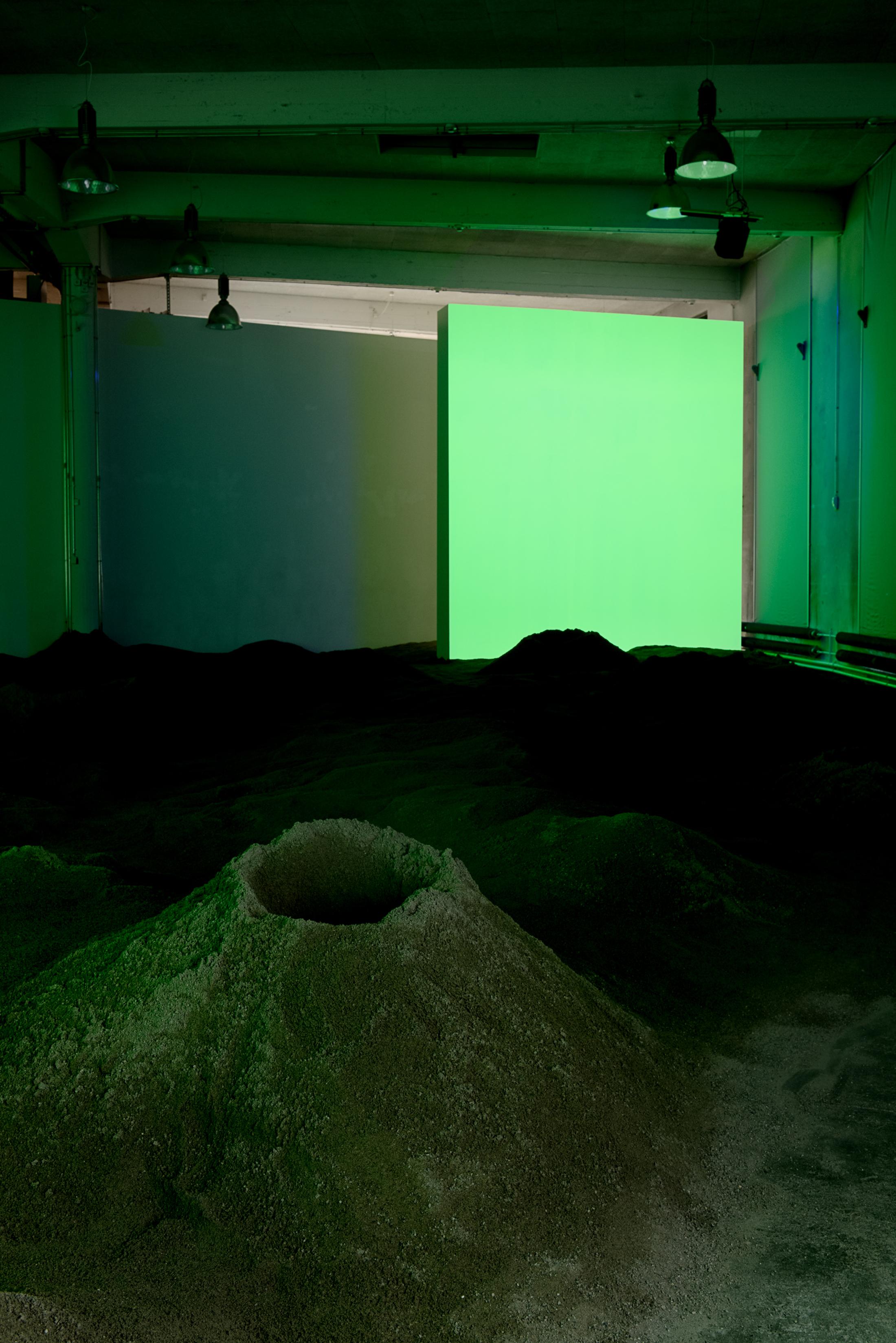 Installation View Olaf Nicolai «HOW TO FANCY THE LIGHT OF A CANDLE AFTER IT IS BLOWN OUT, 2018» at Lokremise St.Gallen / Photo: Sebastian Stadler 2018, ProLitteris, Zürich