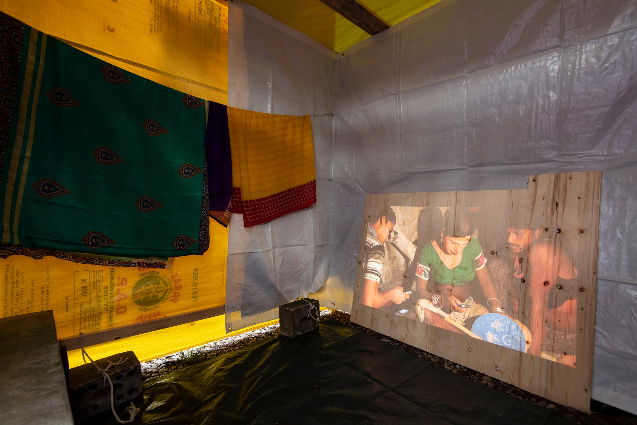 Exhibition View Groupshow «On Fire – Vulnerable Footage ; view on Shayok Mukhopadhyay, Green Room (2019)» at SALTS, Birsefelden, Basel, 2019 / Photo: Gunnar Meier / Courtesy: the artist, Basler Dokumentartage and SALTS